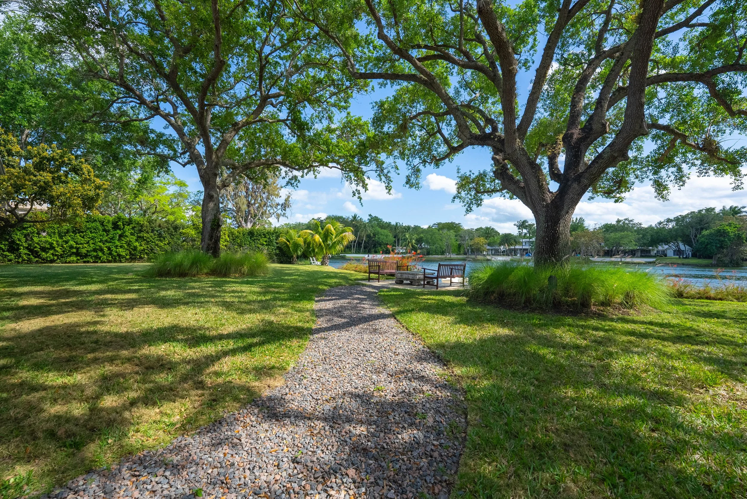 Jane Barrellier - 5450 Banyan Dr (3.21.24)-28.jpg