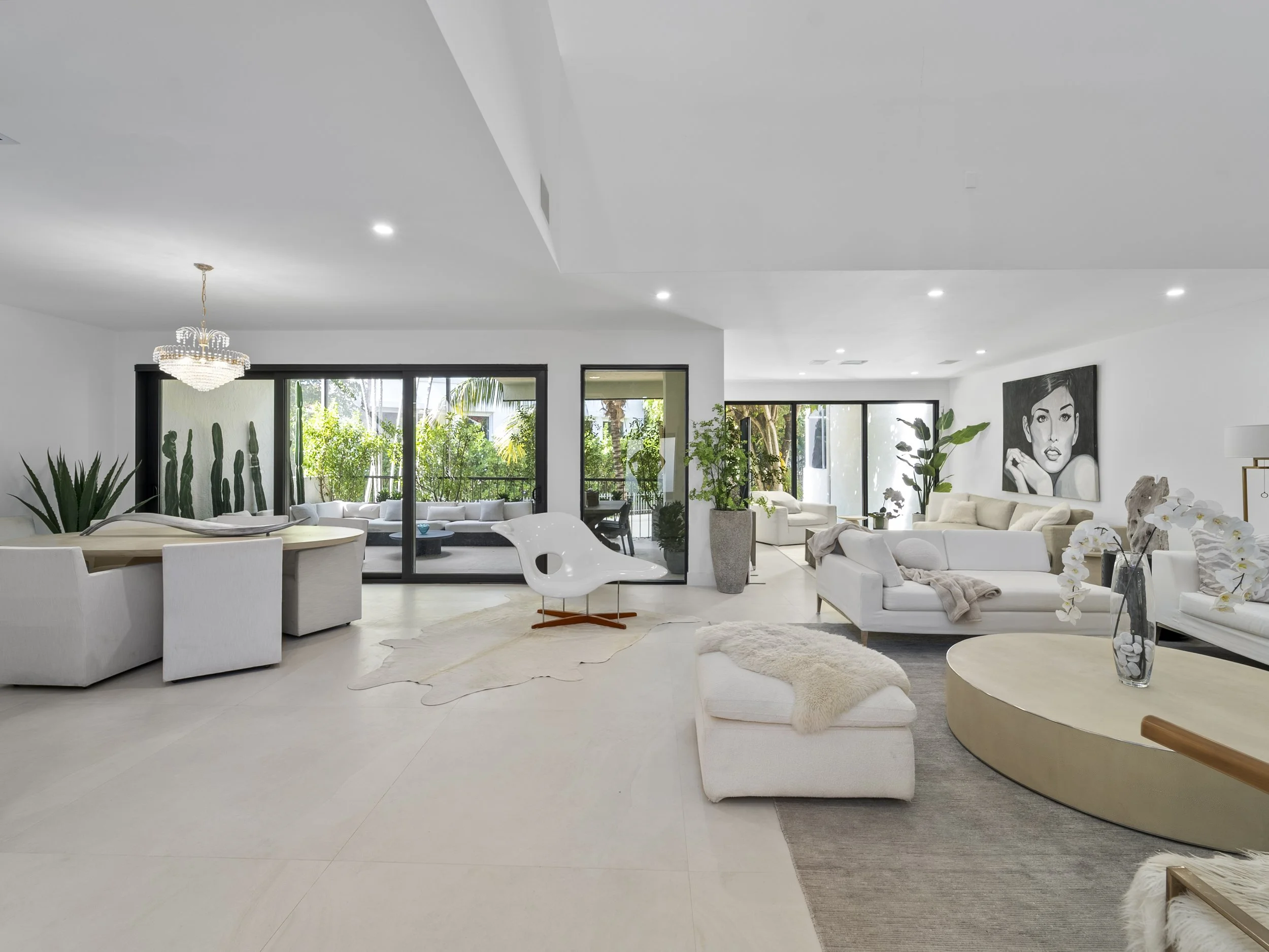 2000 S Bayshore Drive Unit 4-123.jpg