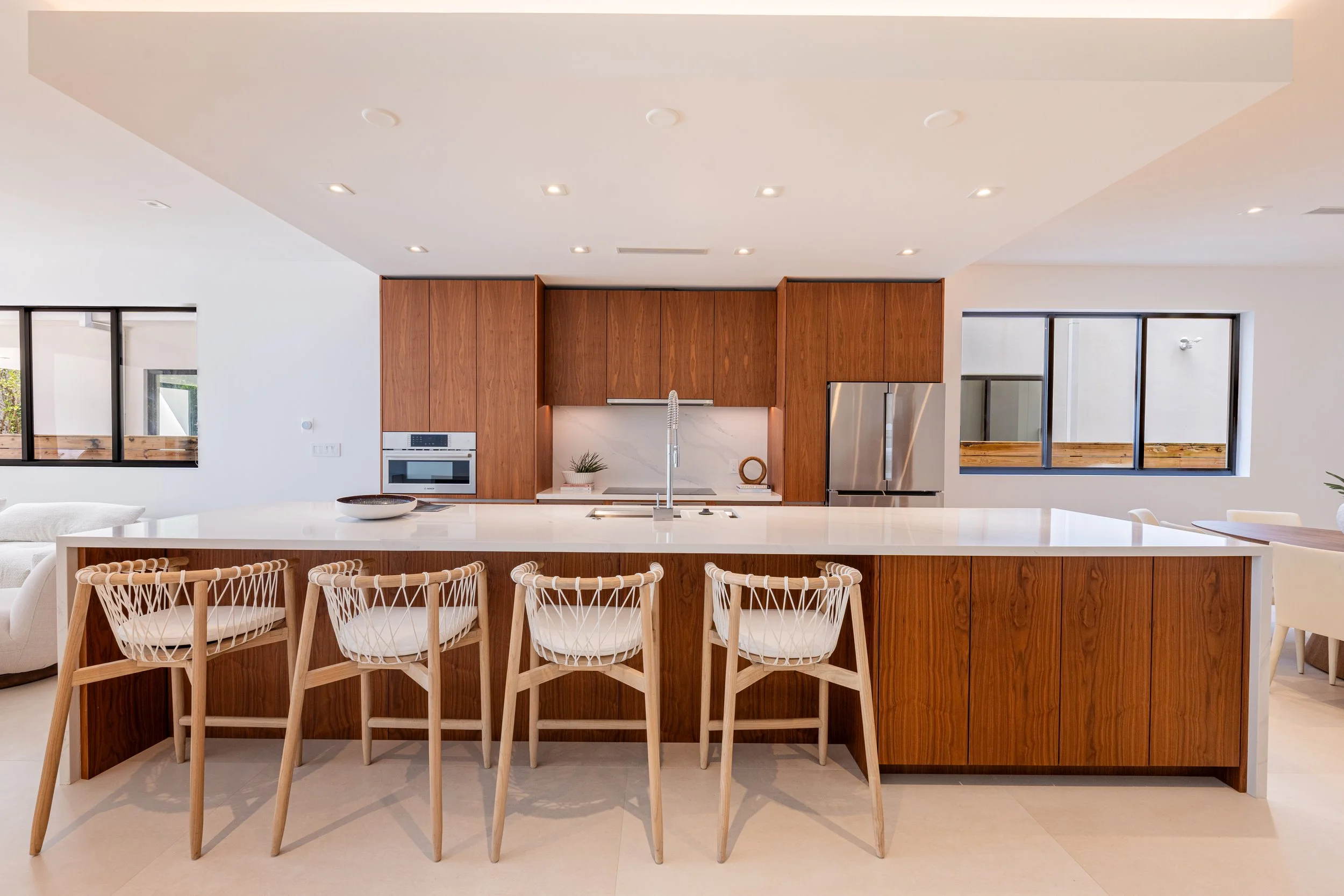 2980 Coconut Ave-2.jpg