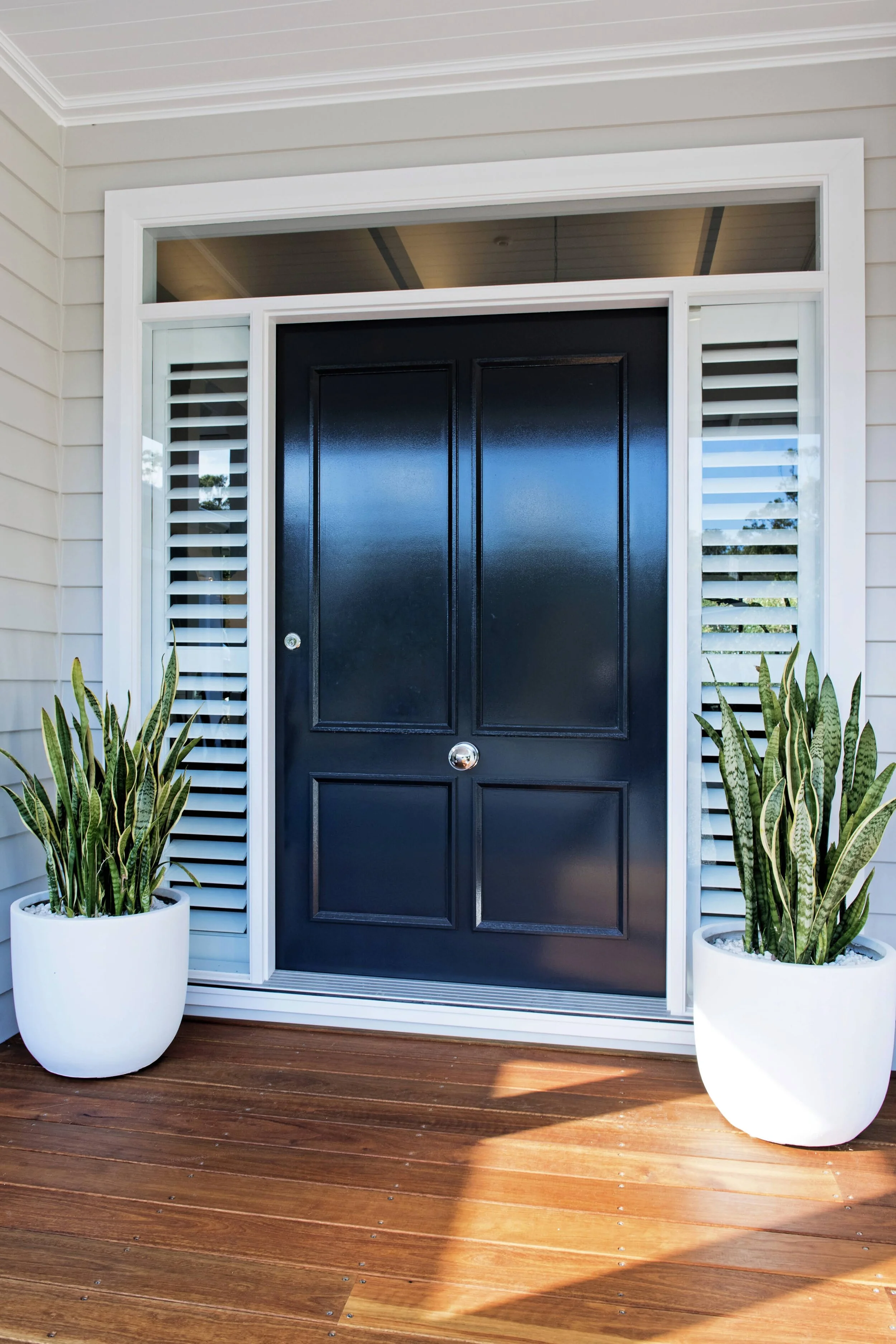 003_Front entry.jpg