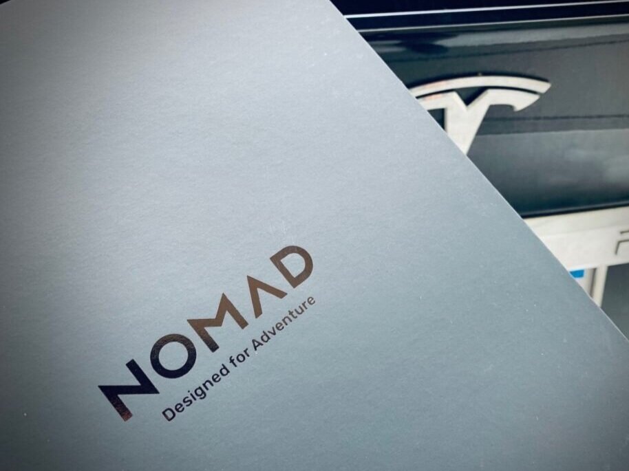 nomad-model-3-wireless-charger-box-2-1-1024x768.jpg
