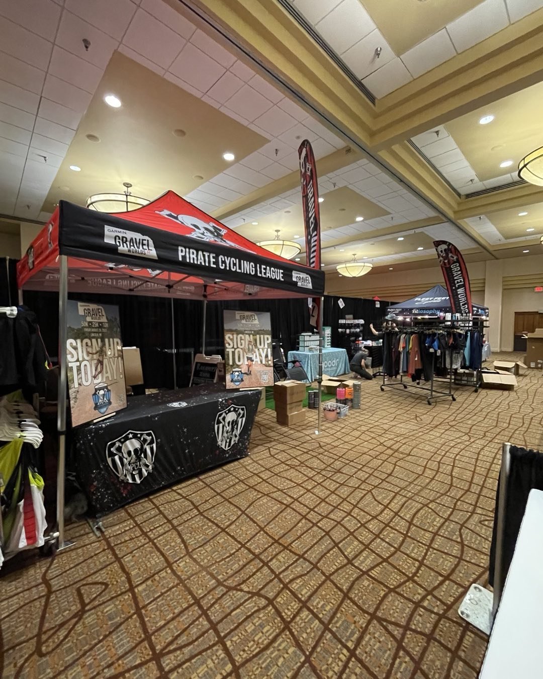 Be sure to stop by the Gravel Worlds booth this weekend at the Lincoln Marathon expo! We&rsquo;ll be giving away tshirts and special gift for anyone who signs up at the booth!!