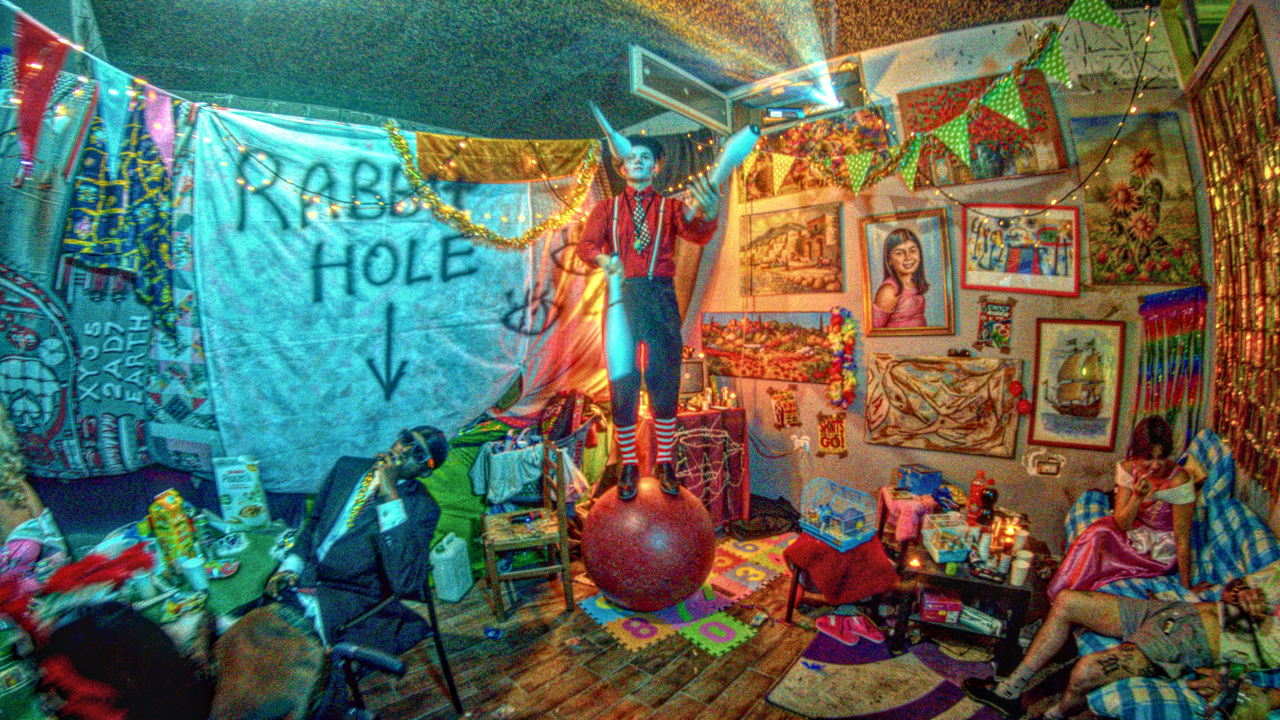 Still 2025-12-28 183153_1.276.2 Large.png