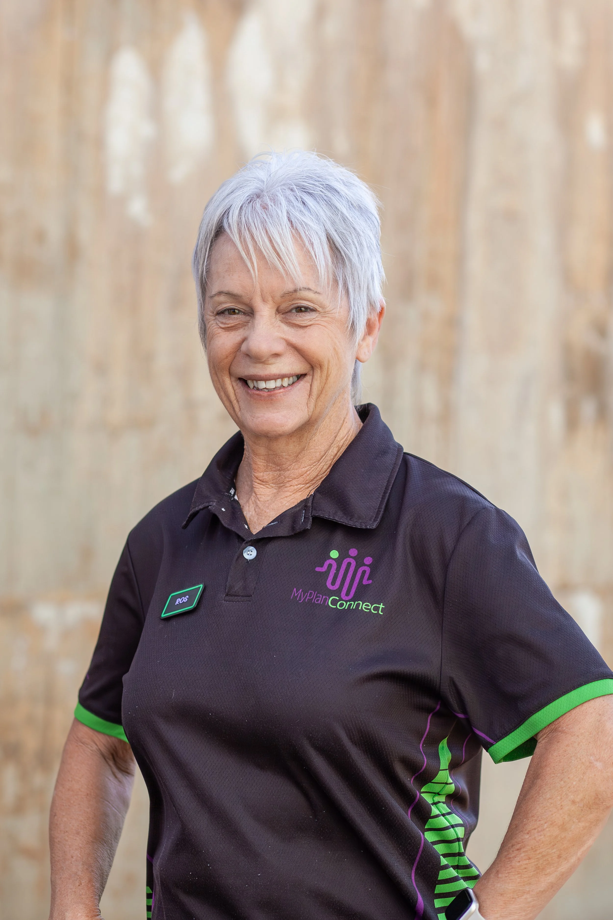 Ros New profile pic.jpg