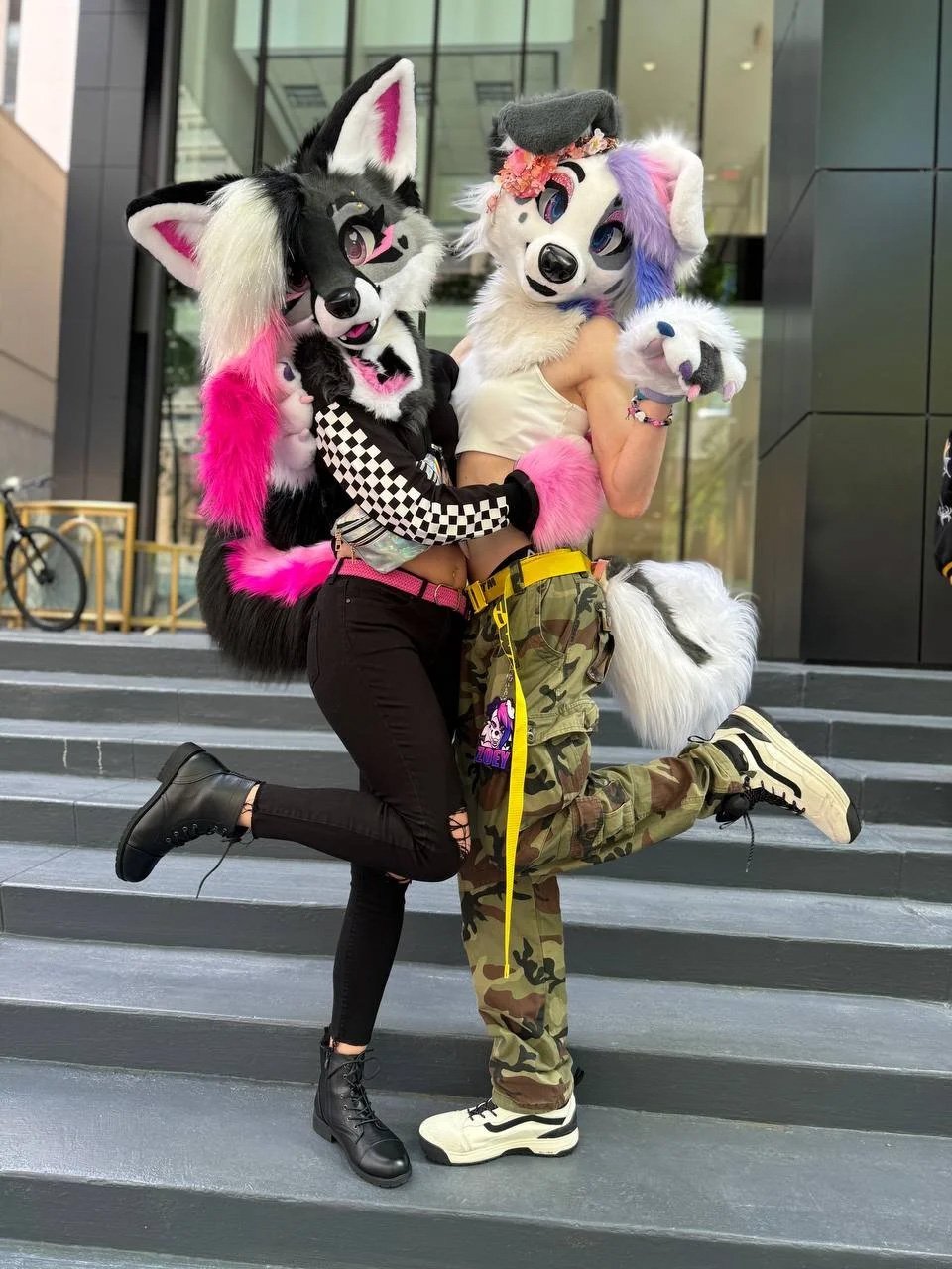 Zoey and Vix.jpg