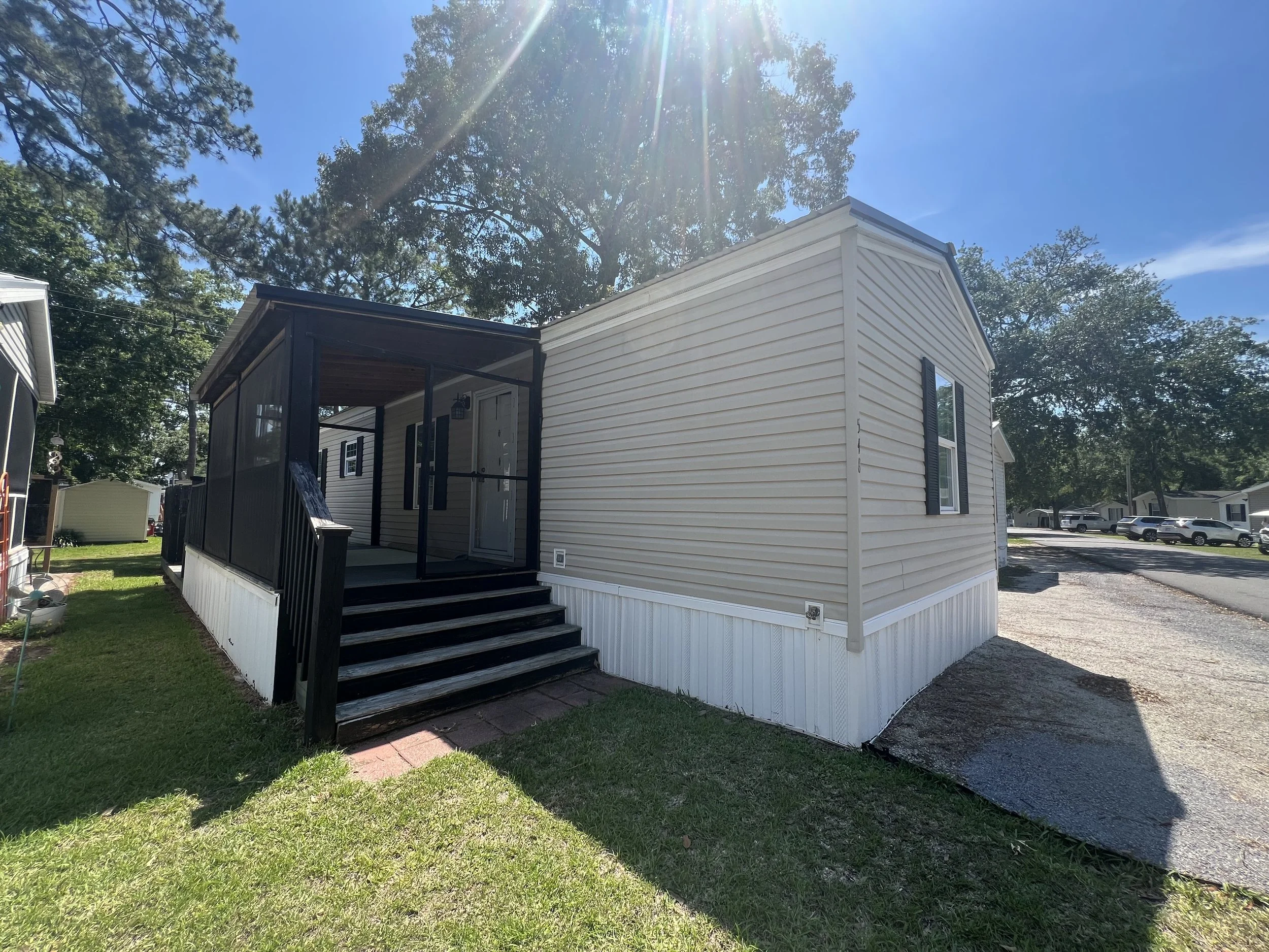 $159,900 3 Bedrooms, 548 Treasure Ave