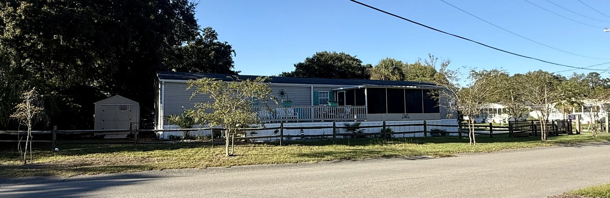 3 Bedroom, across from lake, $169,900