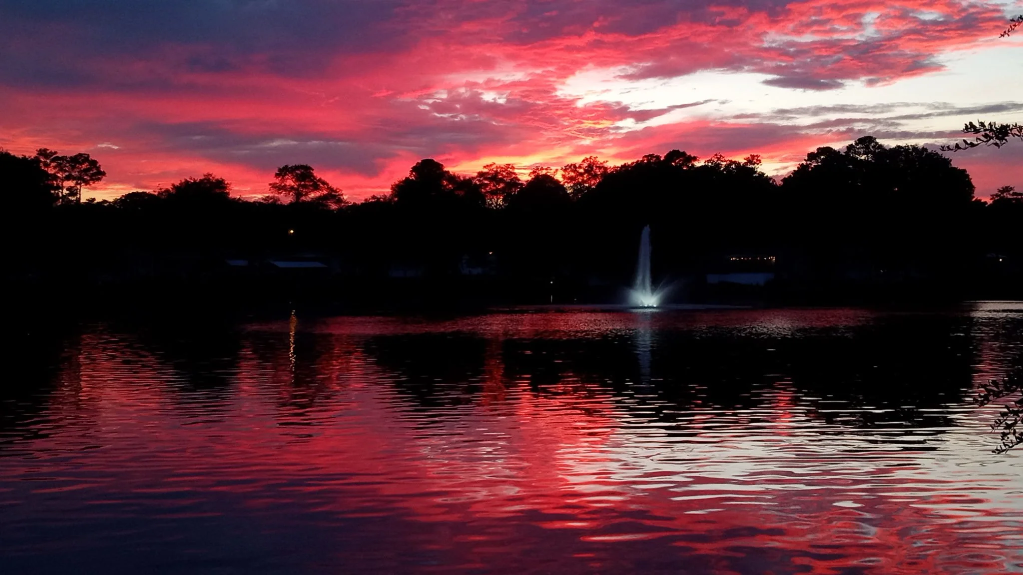 AWESOME VIEW Lakefront, DOUBLEWIDE, 3 Bedroom,$232,900/$217,900 ($15,000 floor/bath credit)