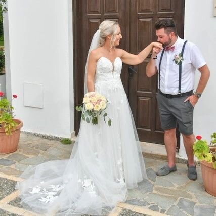 The beautiful Laurie at her Cyprus Wedding #Real Brides

&ldquo;I just wanted to thank you again for all of your hard work getting my dress ready, it felt amazing on the day and you did such a good job. Thanks again for saving the day with my dress!&