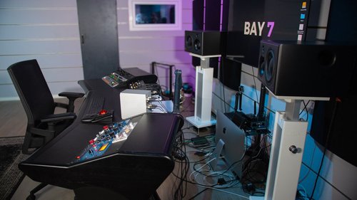 Noleggio studio Bay7 Studio
