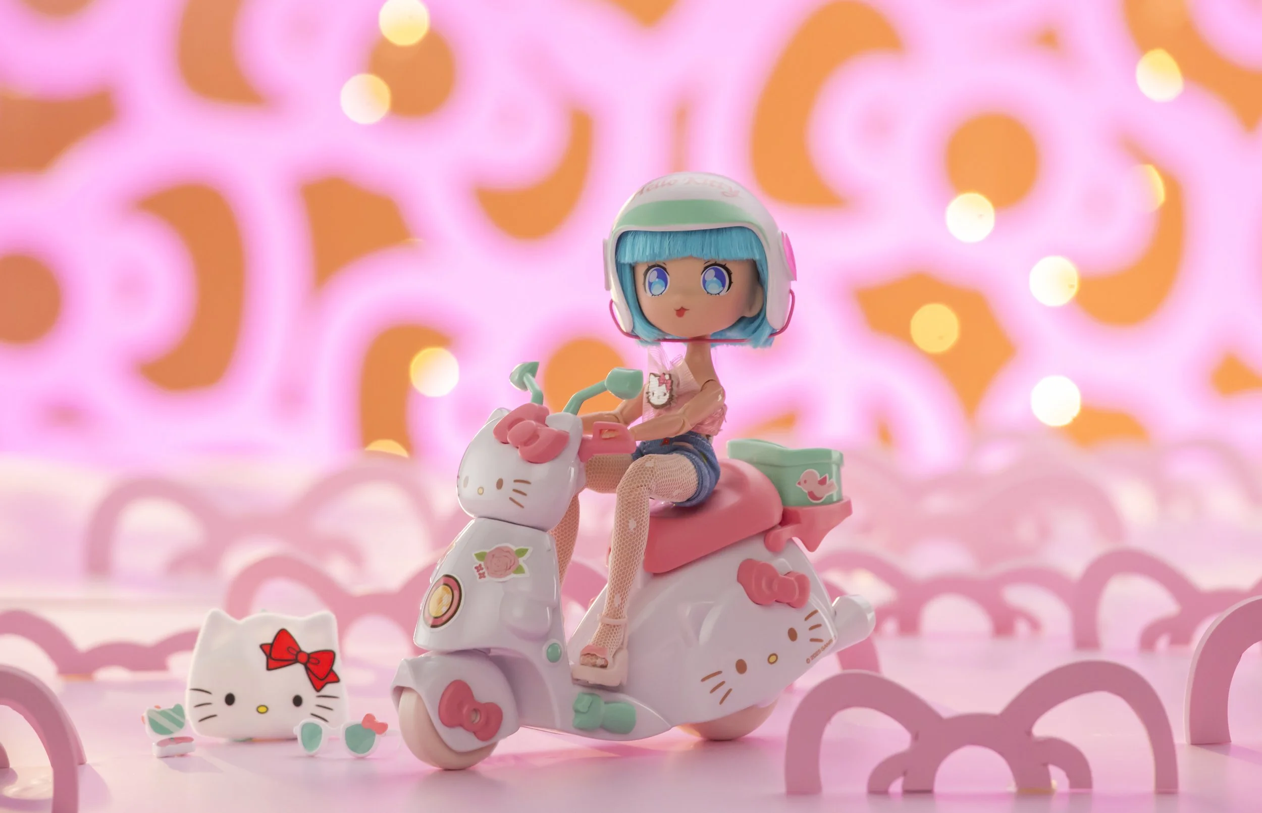 Hello Kitty Pretty Pink Scooter Lifestyle.jpg