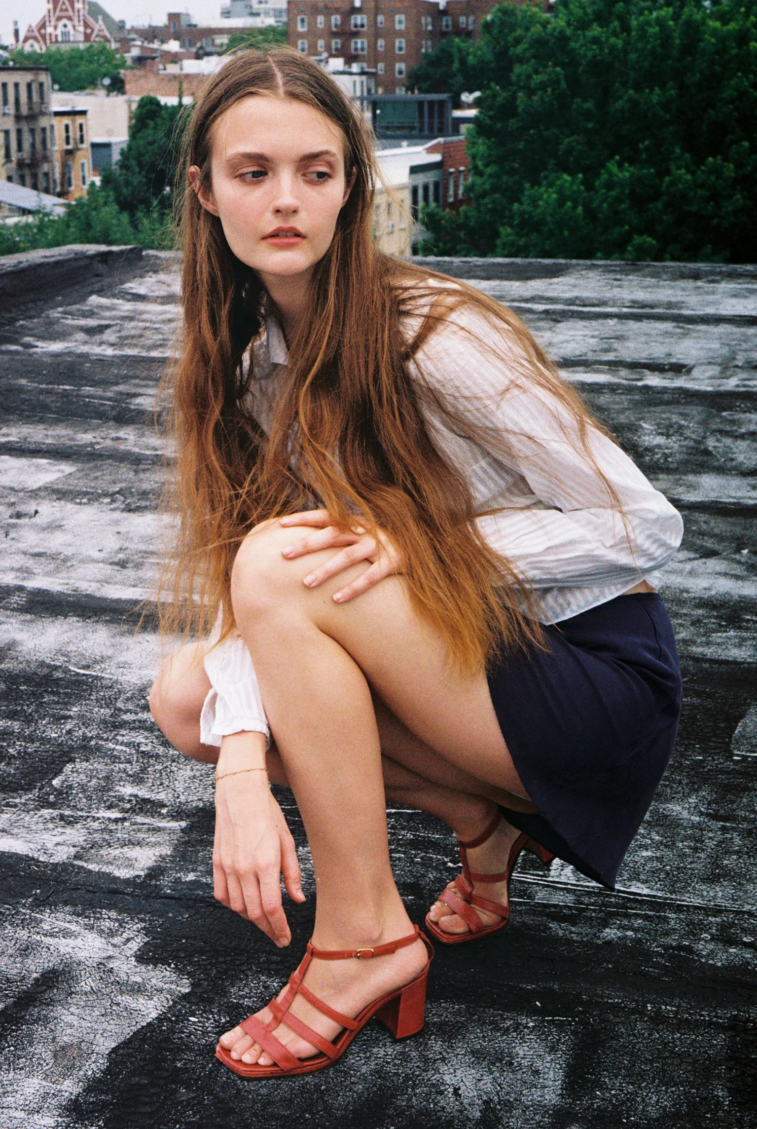 S533559-R1-031-14.jpg