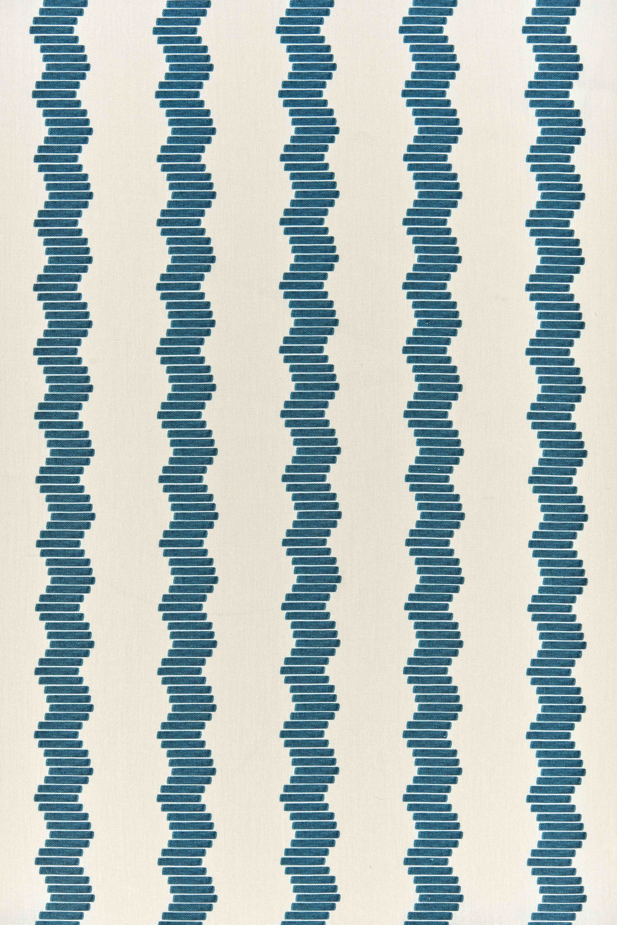 Crinkle Blue wallpaper .jpg