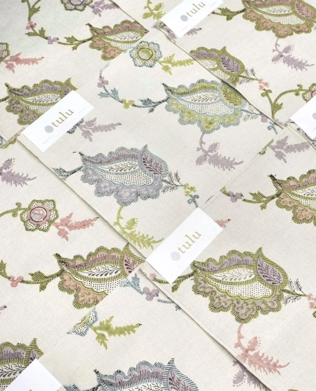 Meet RUTH from Tulu Textiles ✨⁠
⁠
This new arrival just landed in the studio and is available in two beautiful colorways, Pistachio and Pink ✨⁠
⁠
Memos are always a click away on our website!✨