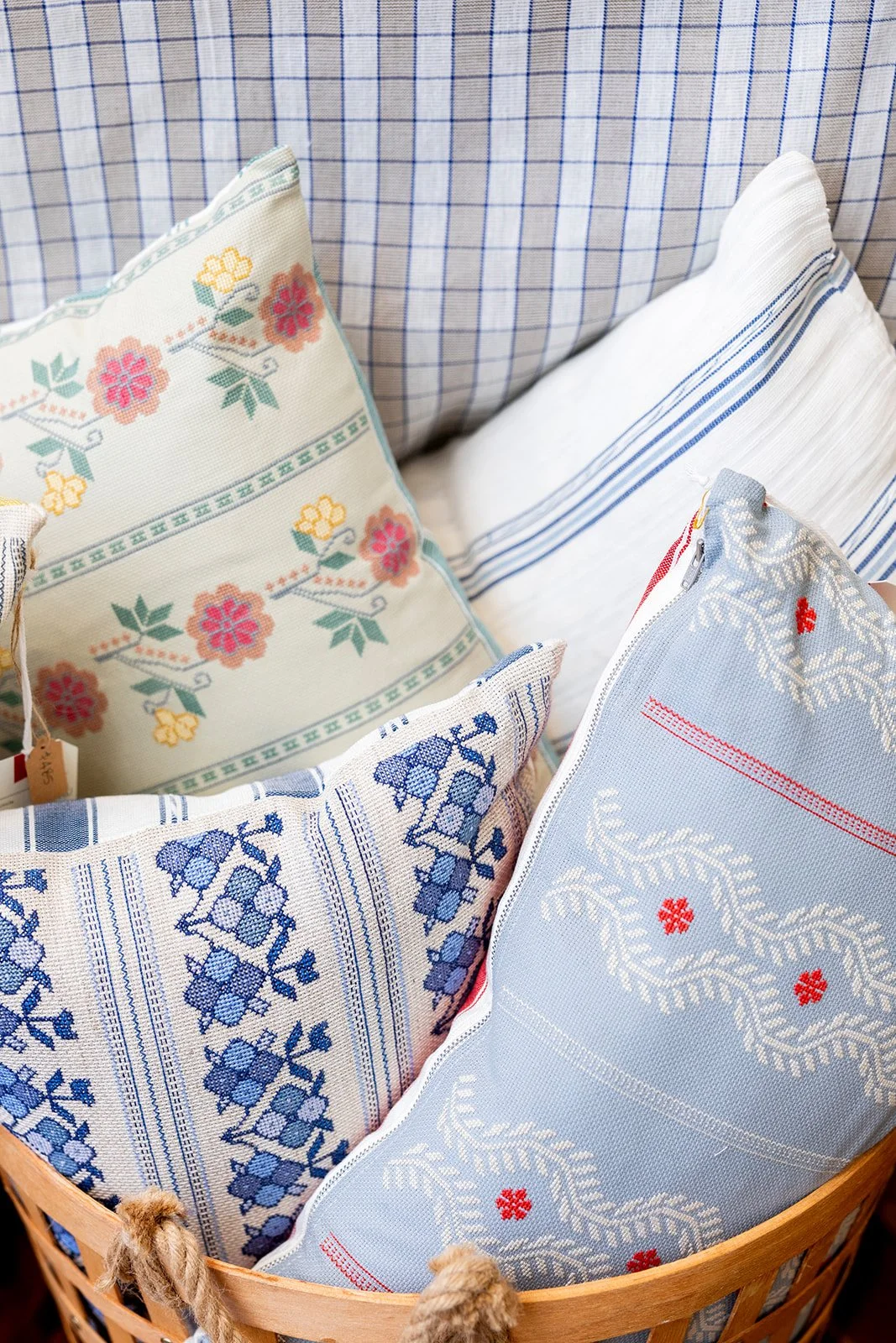 Seriously_Sabrina_Photography_Design_Social_Pop_Up_Darien_CT_May_2025234_websize.jpg