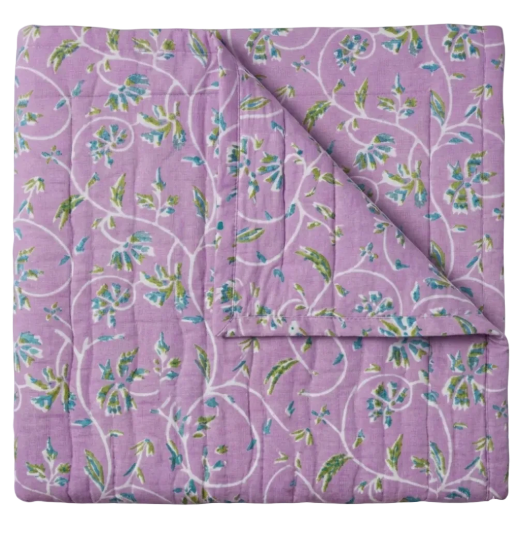 Marguerite Lavender quilt.png
