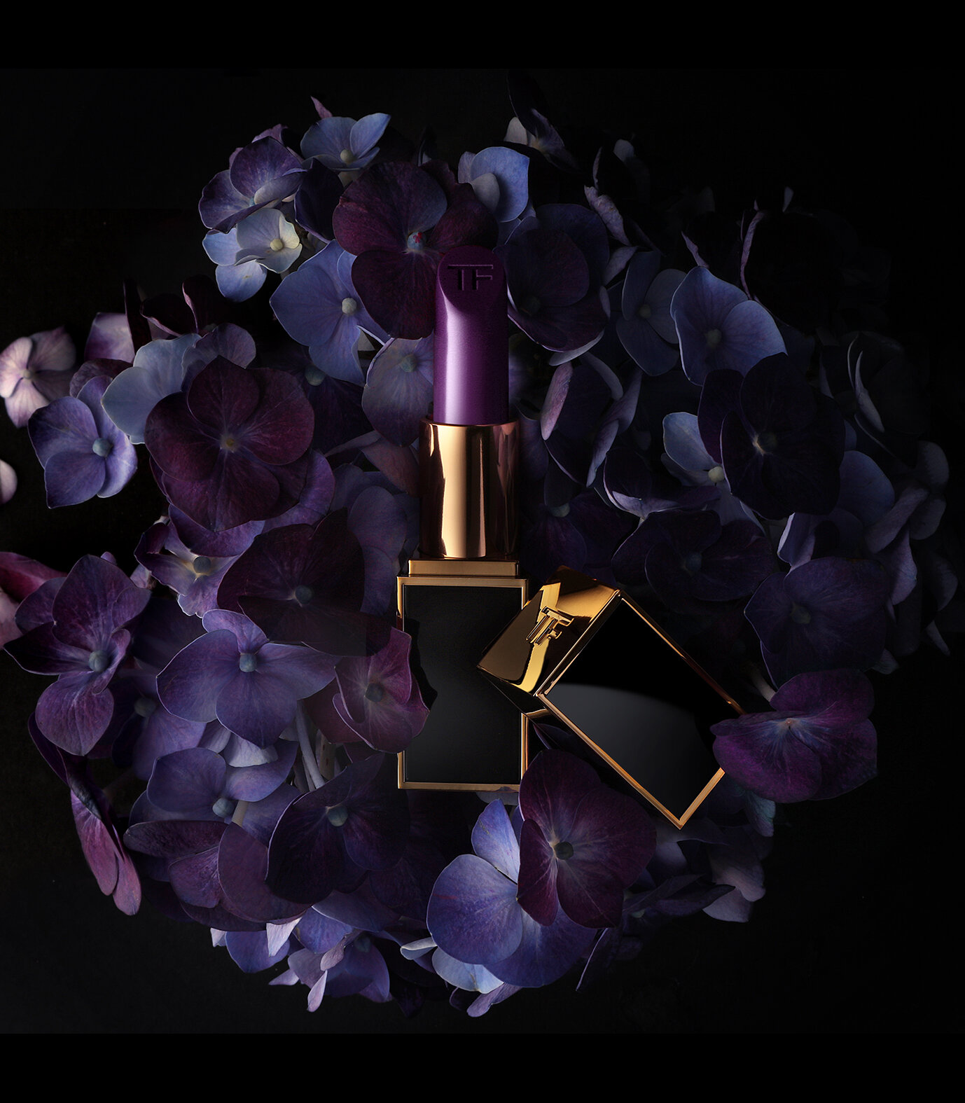 TOM FORD LIPSTICK HYDRANGEA 2.jpg