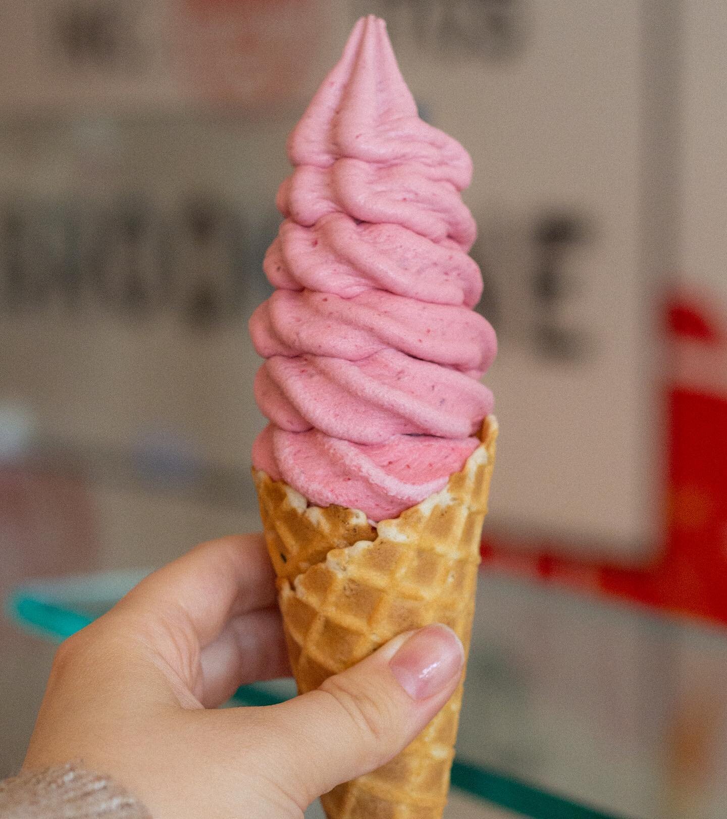 Have you tried cherry in your ice cream yet? 🍒🌸 It&rsquo;s only around for a little while longer&hellip; Come try it while you can! ❤️