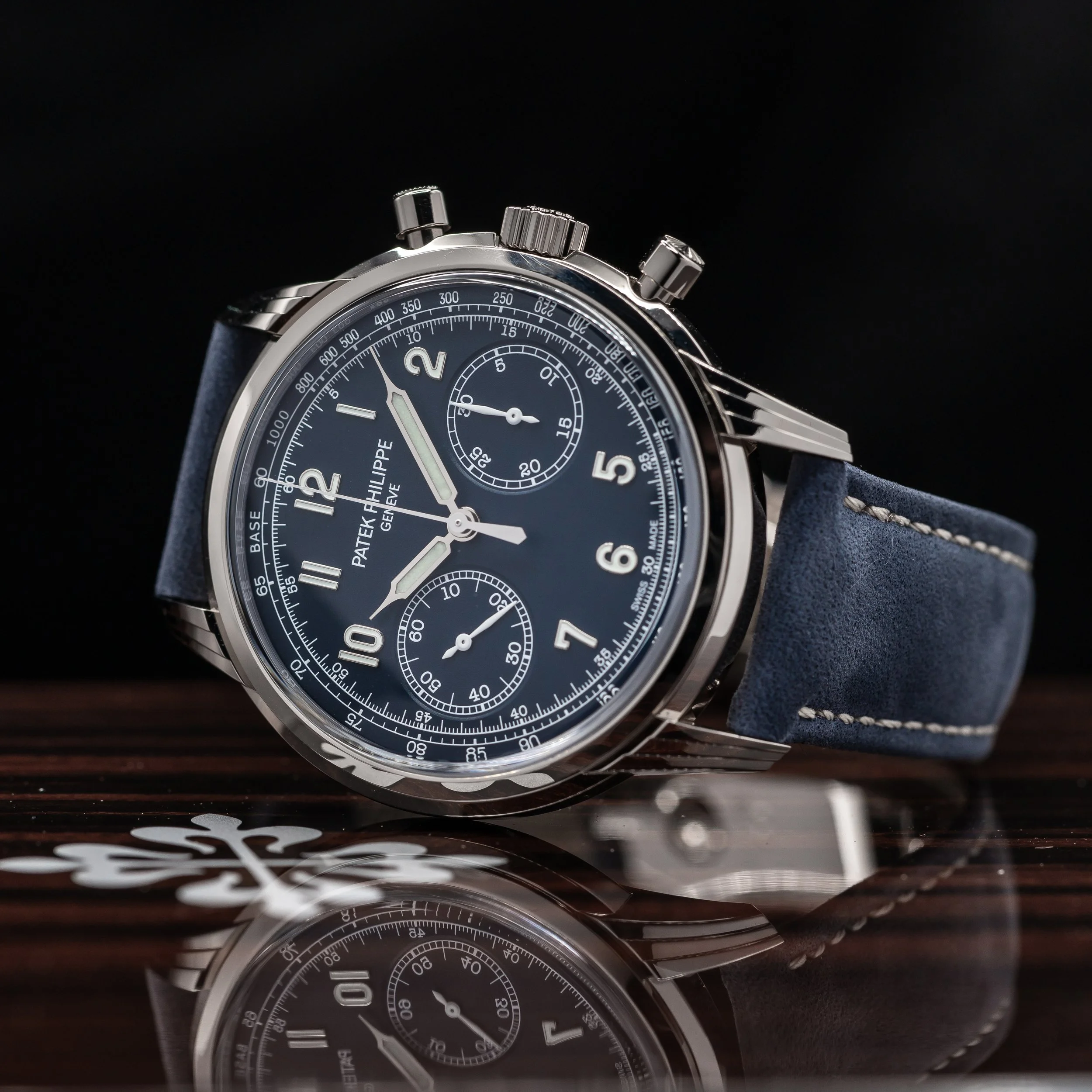 Patek Philippe Complications Chronograph in white gold, blue dial! Full Set 2026