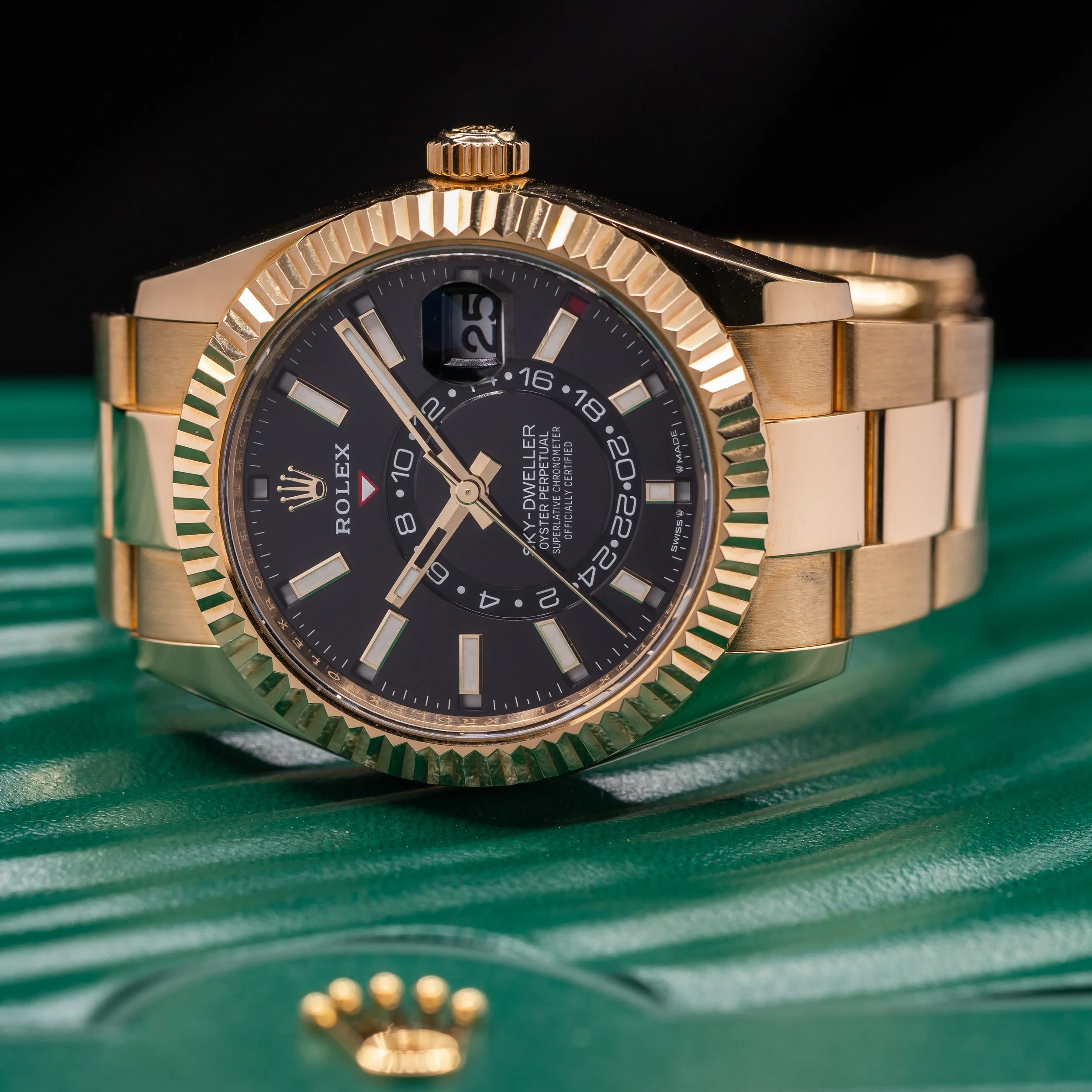 Rolex Sky Dweller in 42mm 18k yellow gold Black dial, 2024