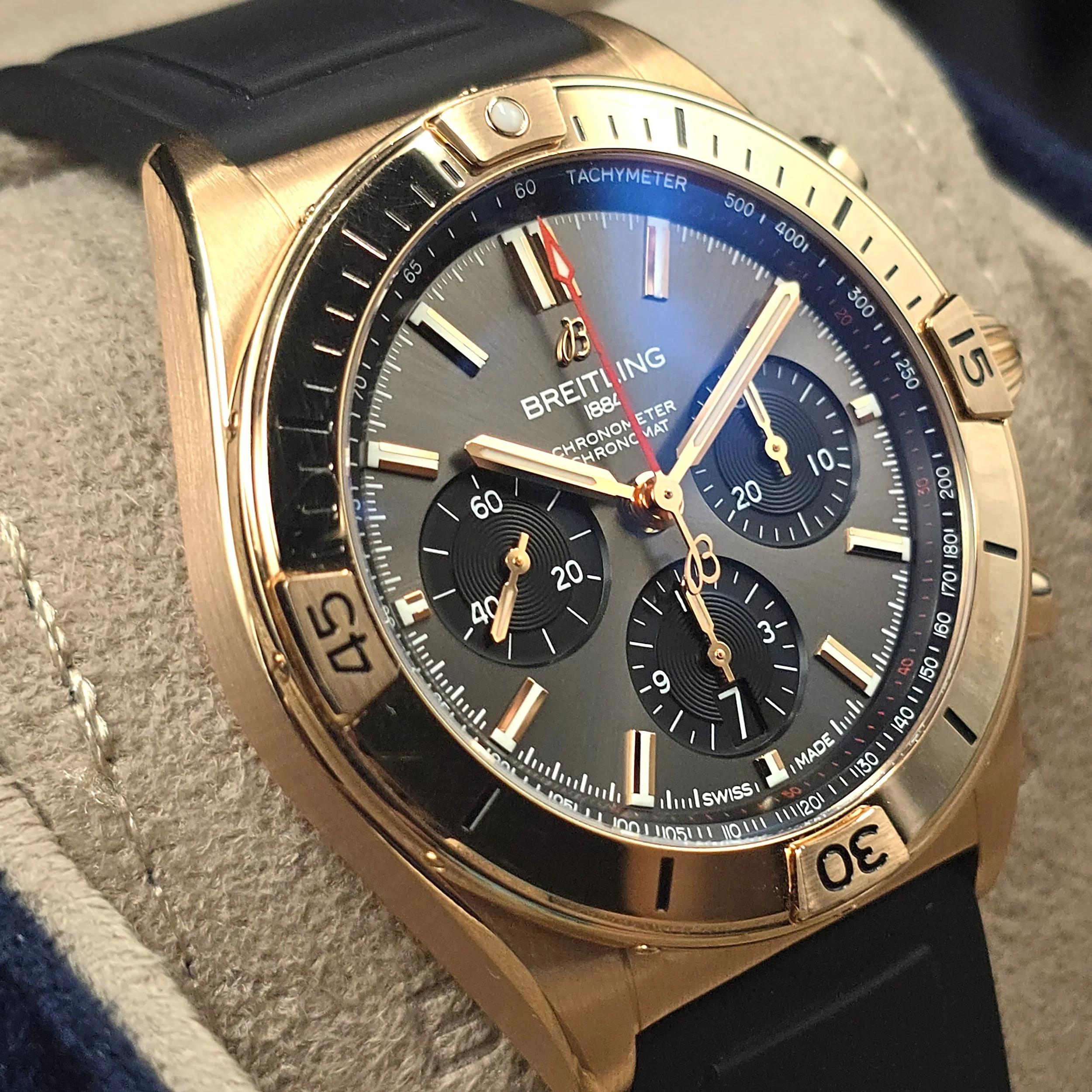 Breitling Chronomat 42mm in Solid 18k Gold