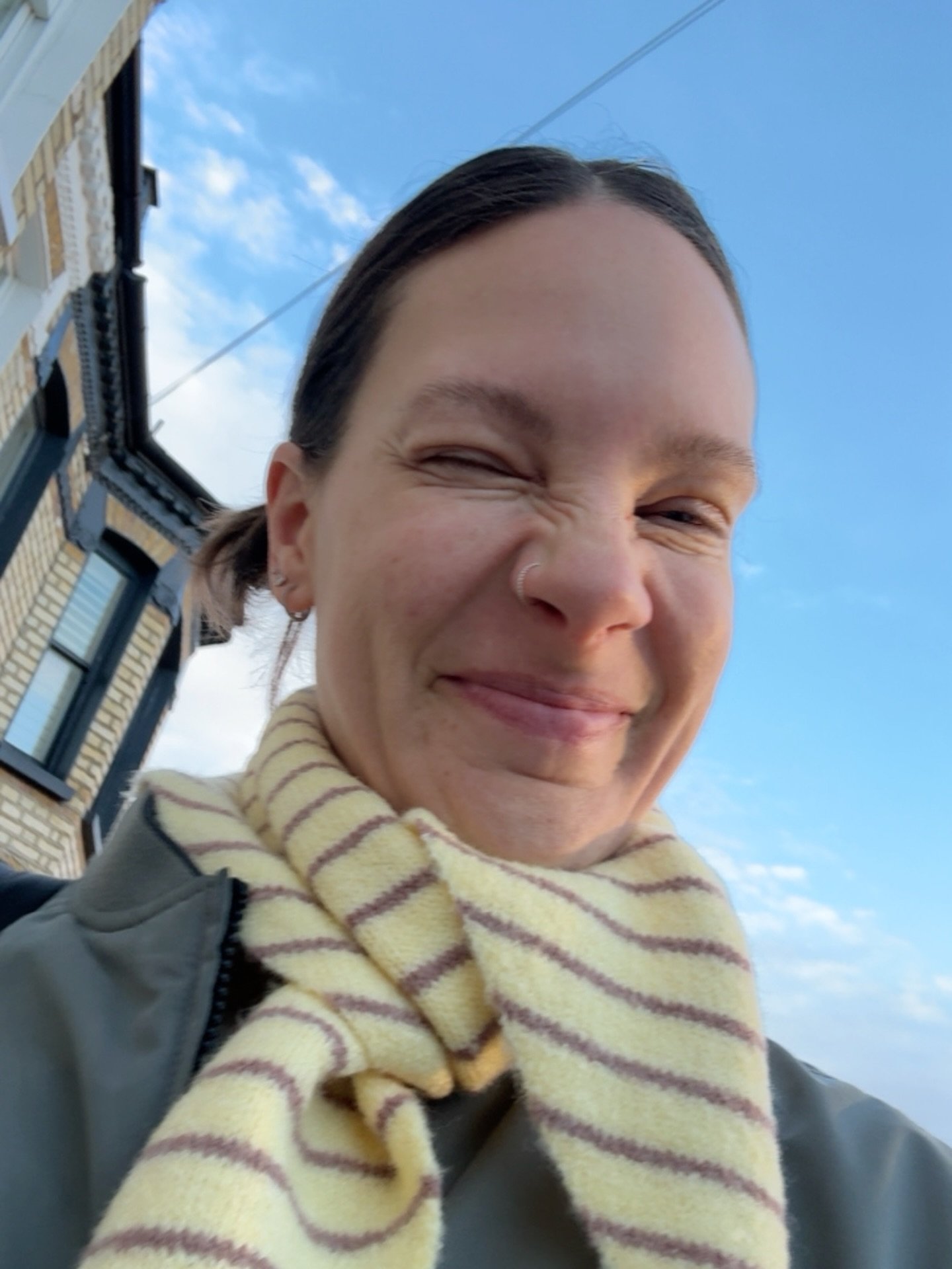 Packing week feels&hellip;

Happy, excited, overwhelmed, sad, exhausted, busy, structured and out of control 😅

How are you feeling today?
.
.
.
.
.
#packingweek #londontolisbon #gettingitdone #blueskiesarecoming #keepingitreal #itsallaboutbalance