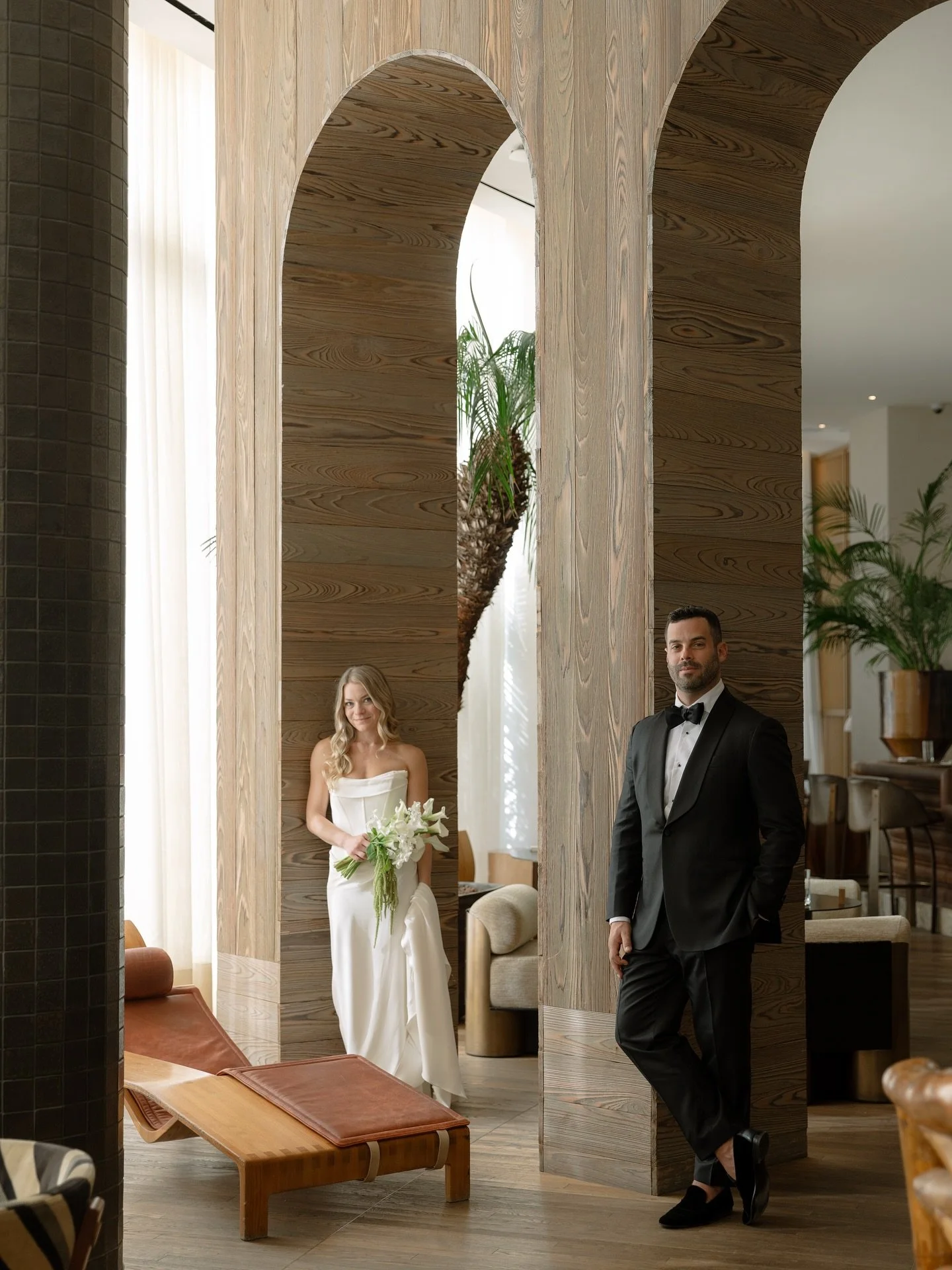 A little bit late on the posting but recapping this gorgeous day for L+J at @santamonicaproper 🍰

Vendor Team &mdash; 

Photographer: @mariweddingco 
Coordination: @sprinklesofloveevents 
Florals: @solstice_bloom 
BTS: @behold_bts 
Hair and Makeup: 