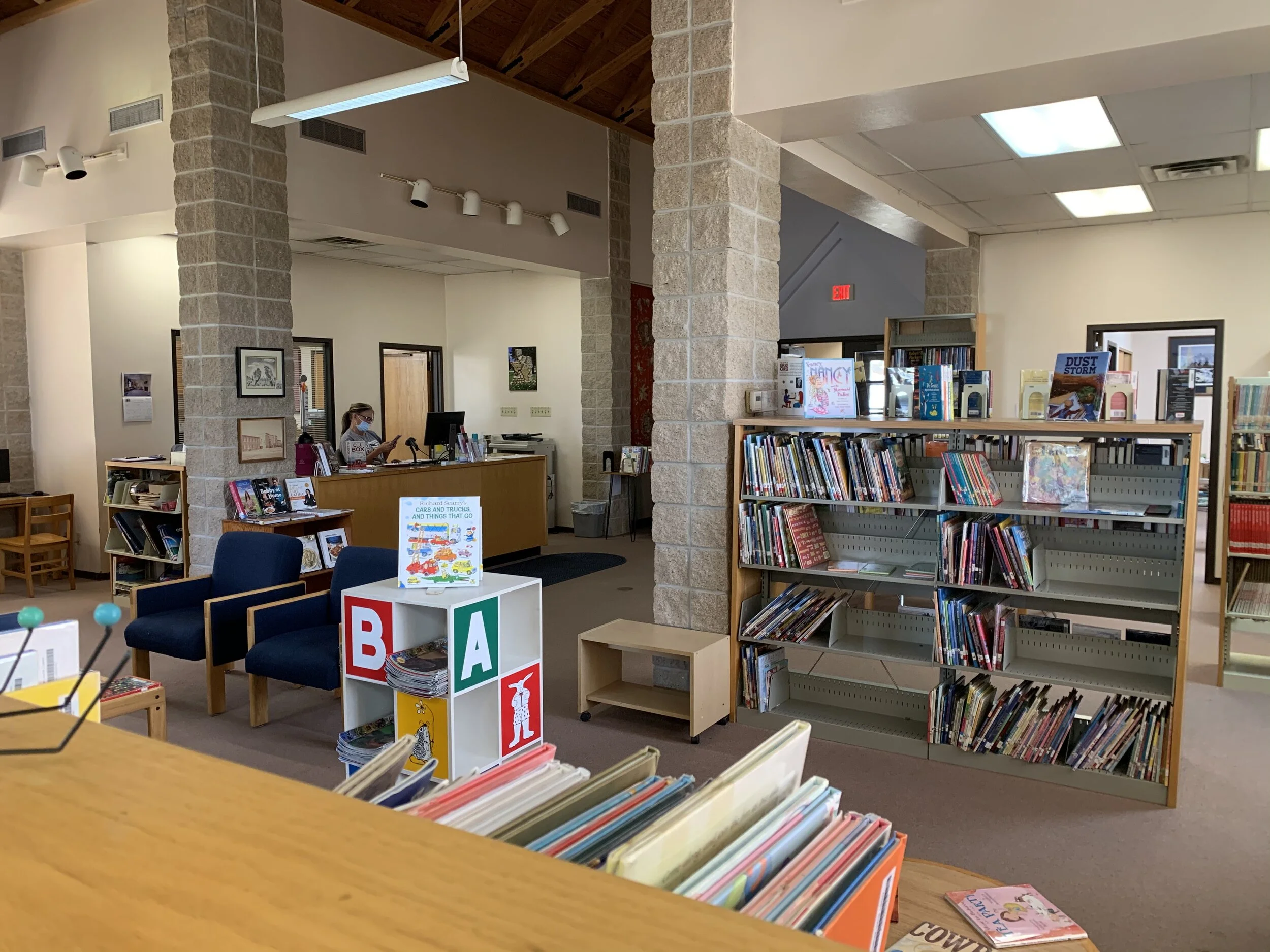 Thomas Sawyer Library — Quanah Texas