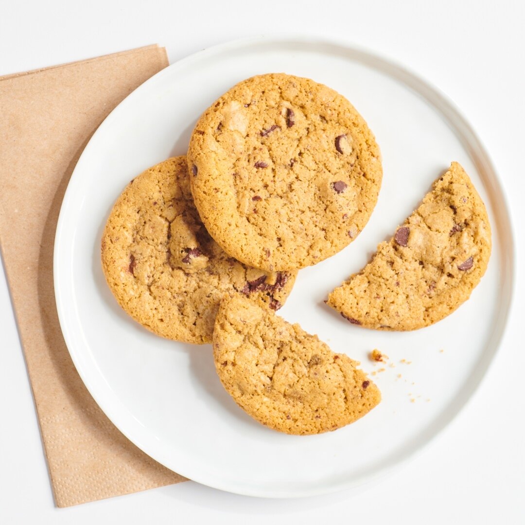 Philomena Bake Shop Chocolate Chip Cookie⁠
⁠
Like everything else Philomena makes, these treats are GF and vegan, but you'd never know if we didn't tell you.⁠
⁠
#gf #gfcleveland #philomenabakeshop #clevelandbakery #glutenfree #vegan