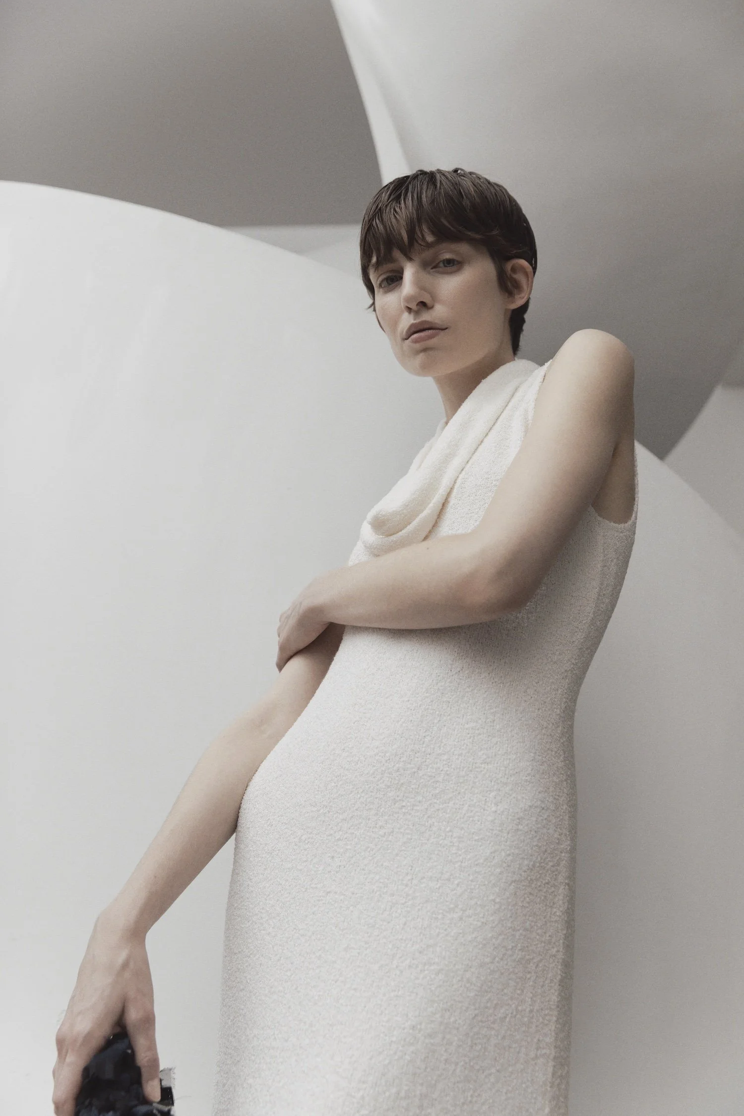 Aida Barni Women