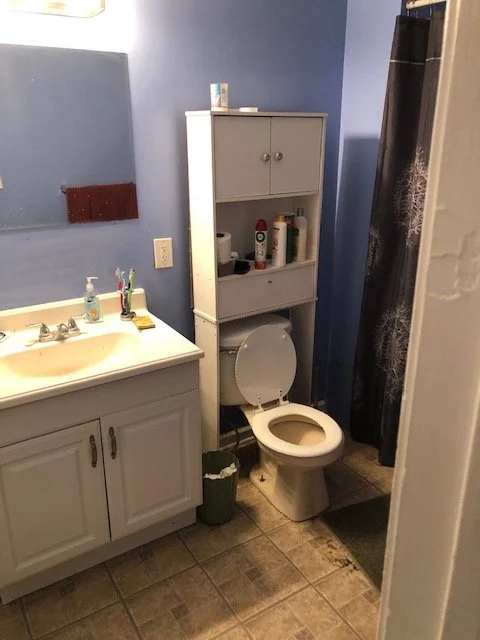 Cleveland Bathroom Before