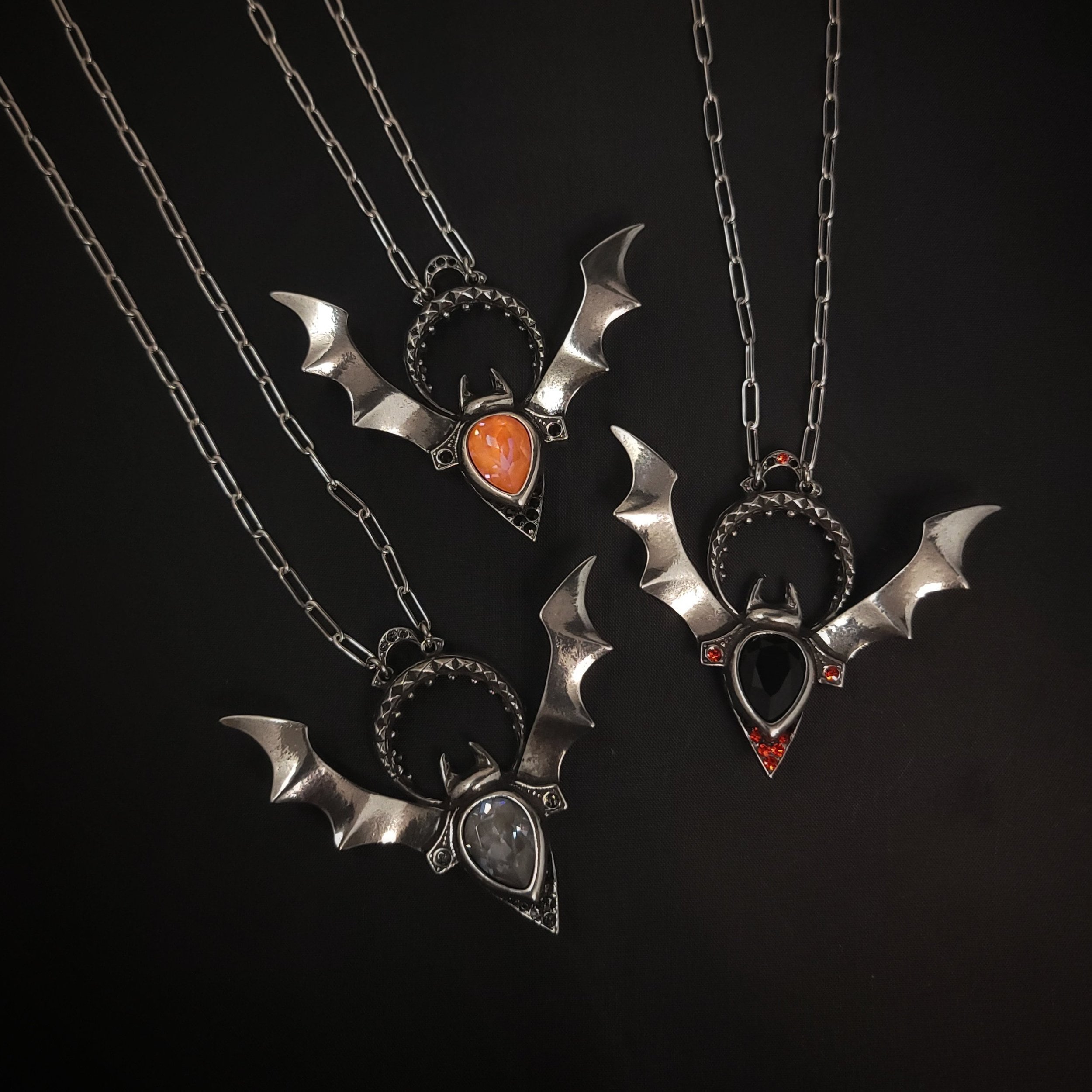 SPE Gold - Bat Design Silver Necklace - Poonamallee