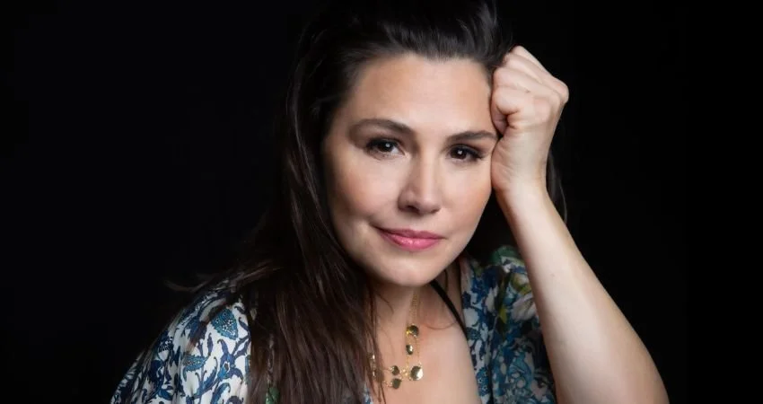 Sara Petite + Paper Fence