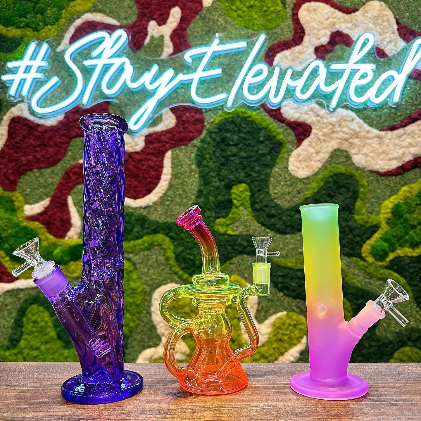 Colorful glass for any type of grass! 🌱💨

#StayElevated #Aggieland #CollegeStation #Aggie #CStat #TexasAM #Aggies #CollegeStationTX #BCS #TAMU #TexasAMFootball #AggieBound #AggiePride #GigEm #Howdy #VeteranOwned #Aggieville #BrazosValley #BryanTX #