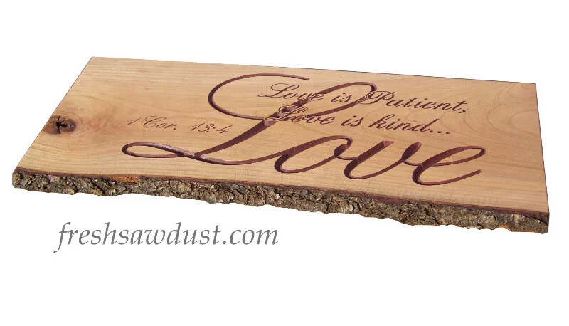 Live Edge Wall Plaque "Love"