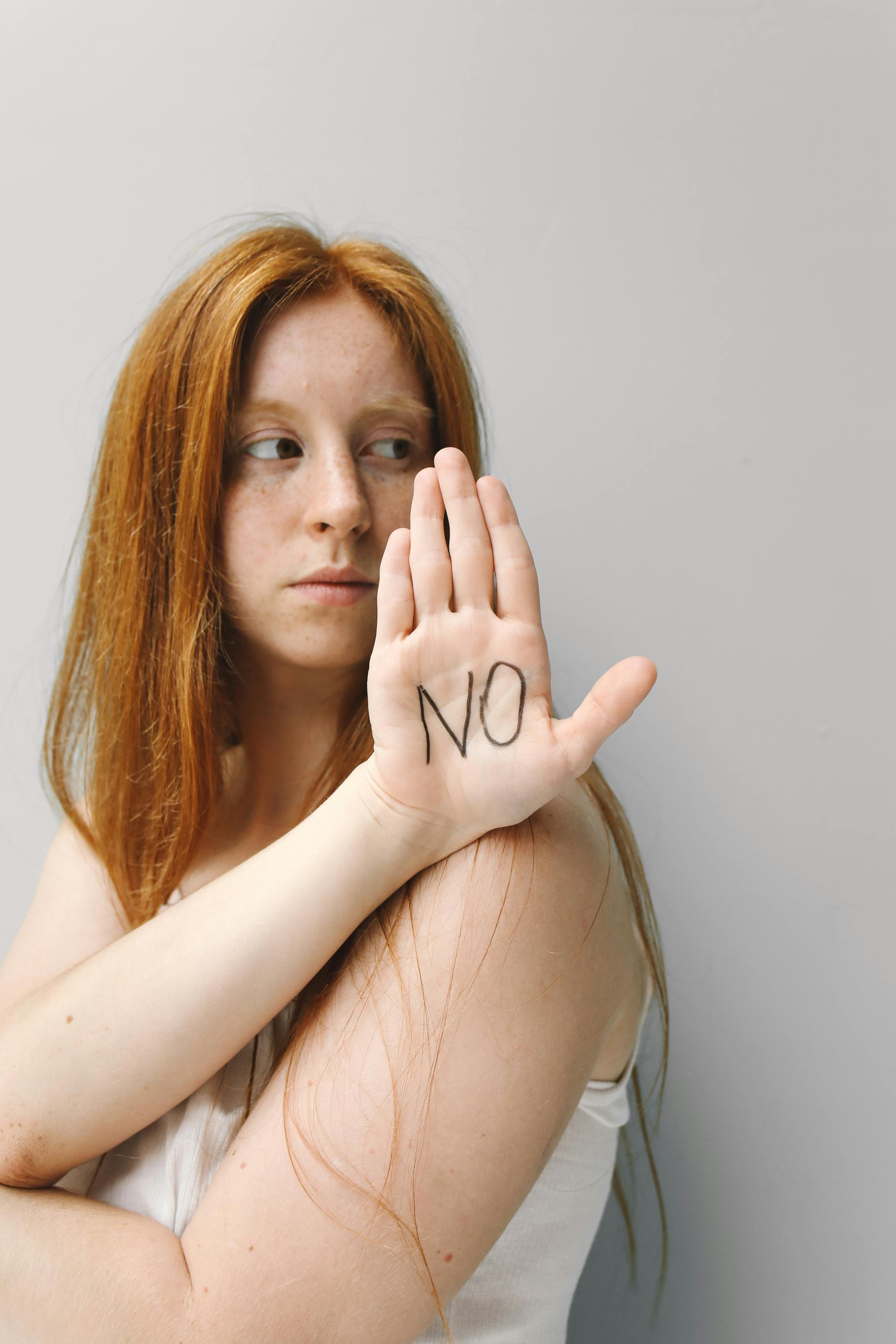 How to Set Boundaries with a Narcissistic Ex During Divorce