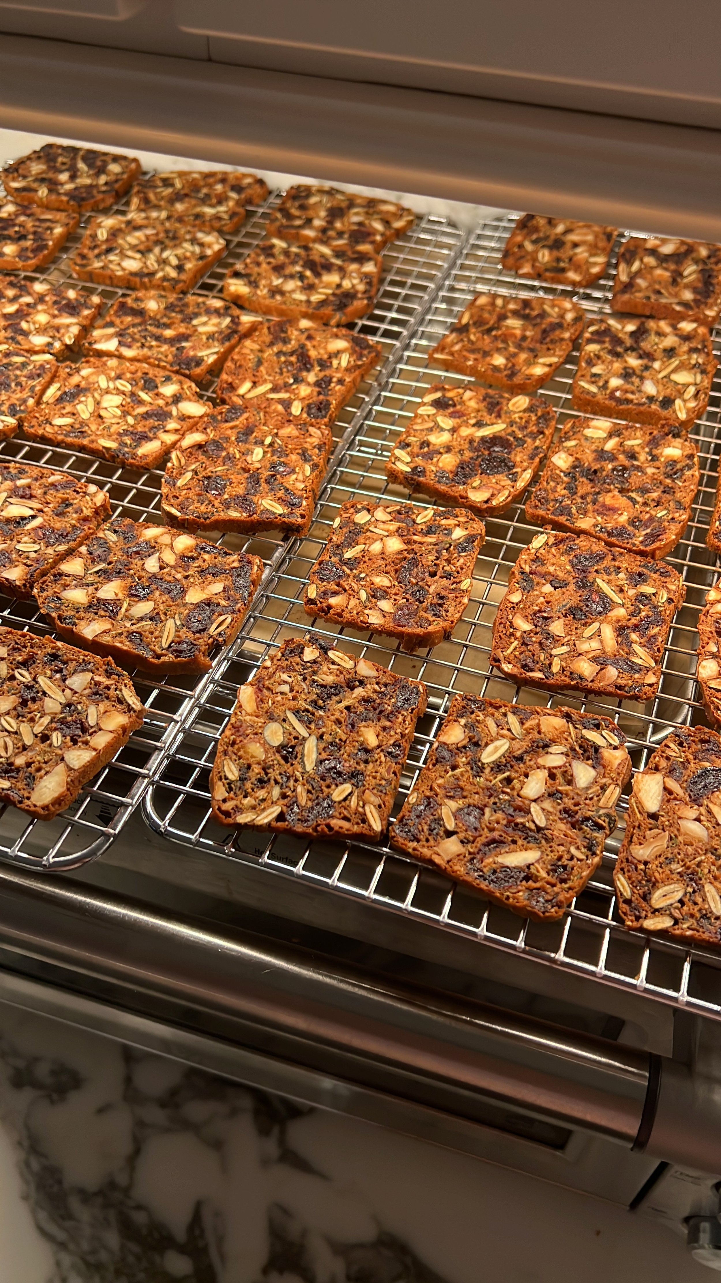 Apricot and Pistachio Crackers