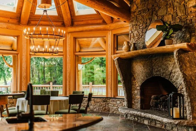 Woodmont Manor black atrium