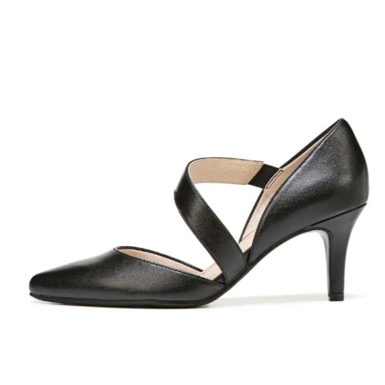 9 Comfortable Pumps You Can Walk In Confidently For Hours [Guide] — The ...