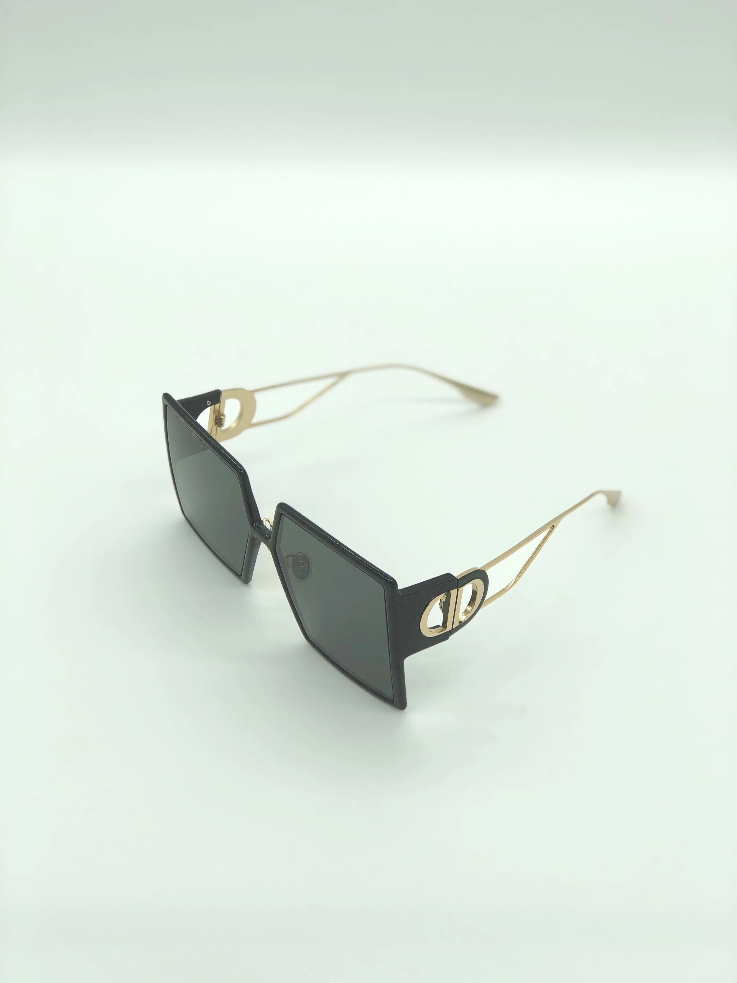 30montaigne black square sunglasses