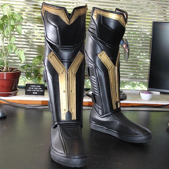Finally finished a write-up on the #thordarkworld build and just wanted to say again how happy I was with these boots! Of the boots I've made recently, these are among my favorites and the foam &quot;hardware&quot; worked out so nicely.

Check out th