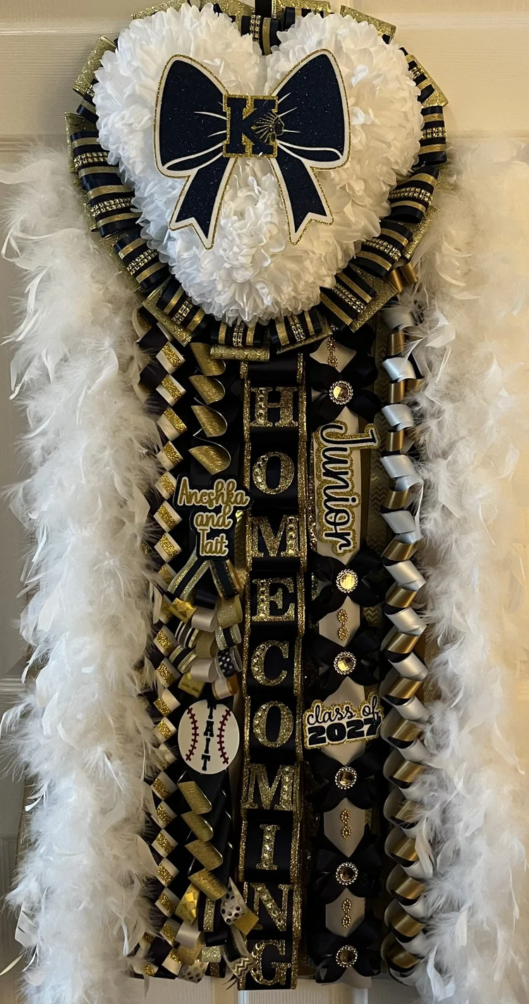 Homecoming Mum