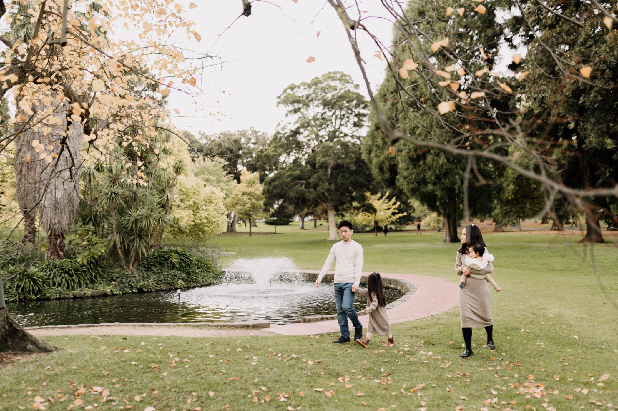 Melbourne Family Photographer Fitzroy Gardens-36.jpg