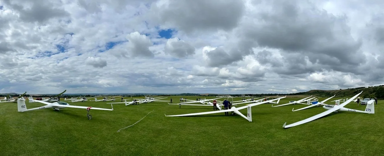 Members — London Gliding Club