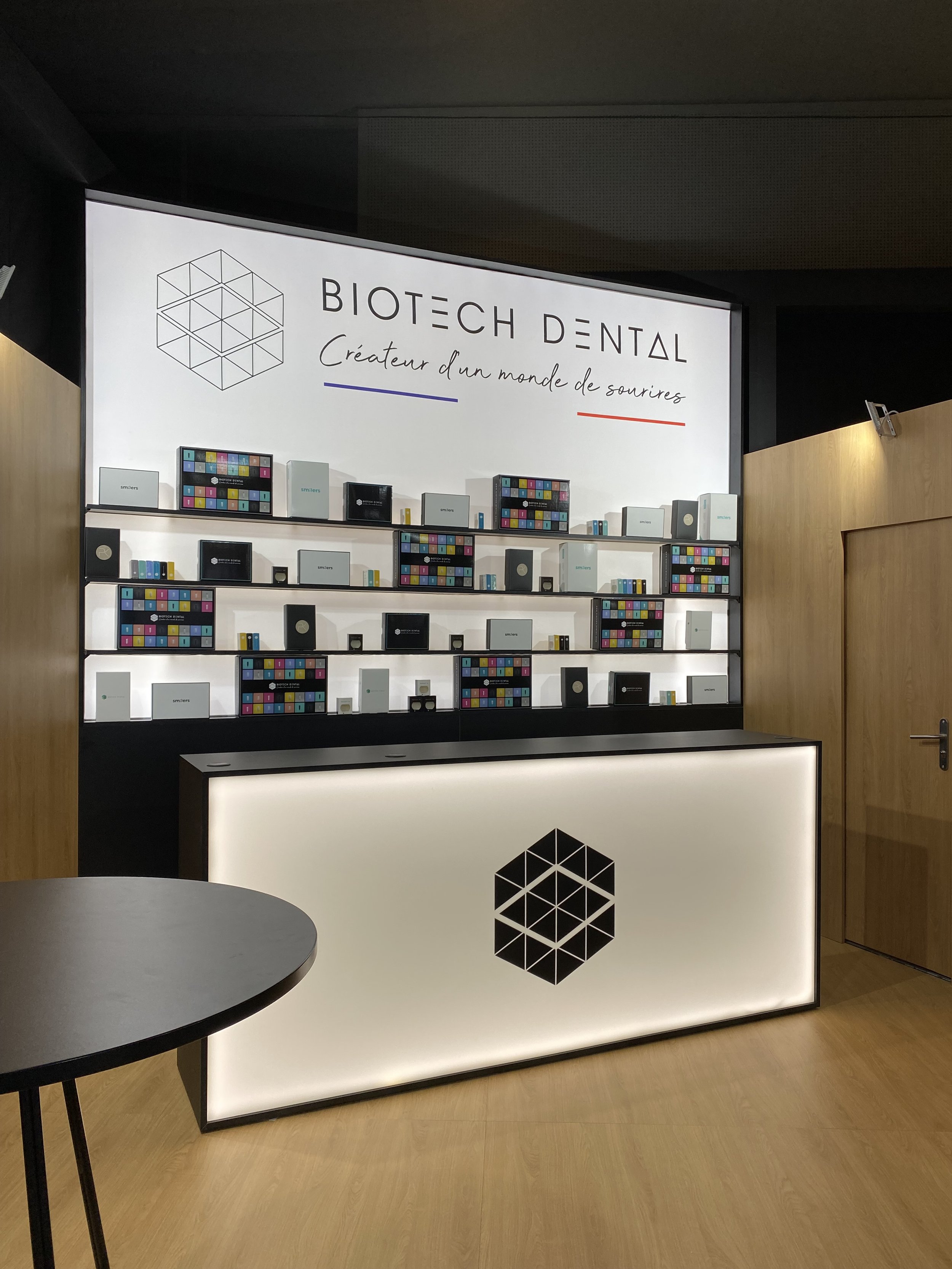 Biotech_Dental_stand_ADF2022_26.JPG