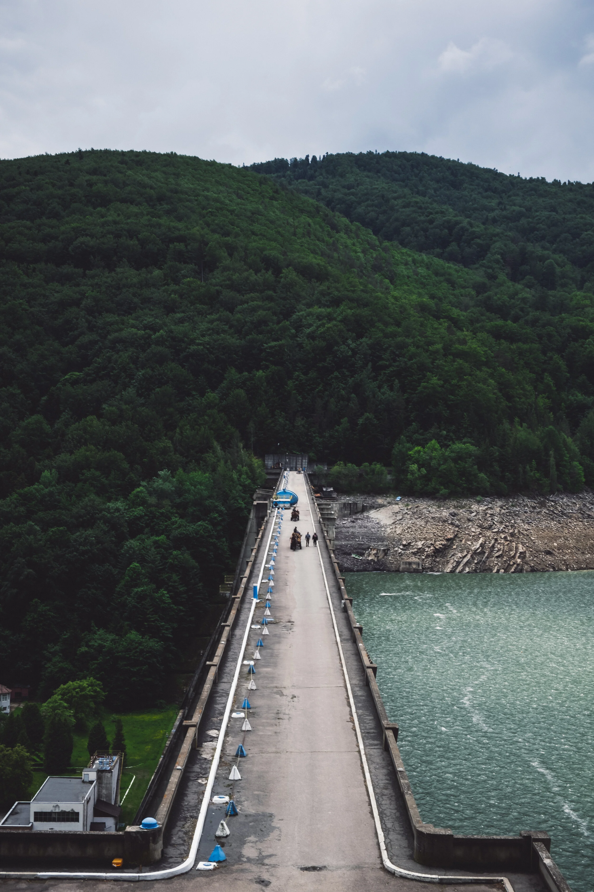 The Valea Uzului dam captured on 30.05.2020 after the water level was lowered in order to remove debris