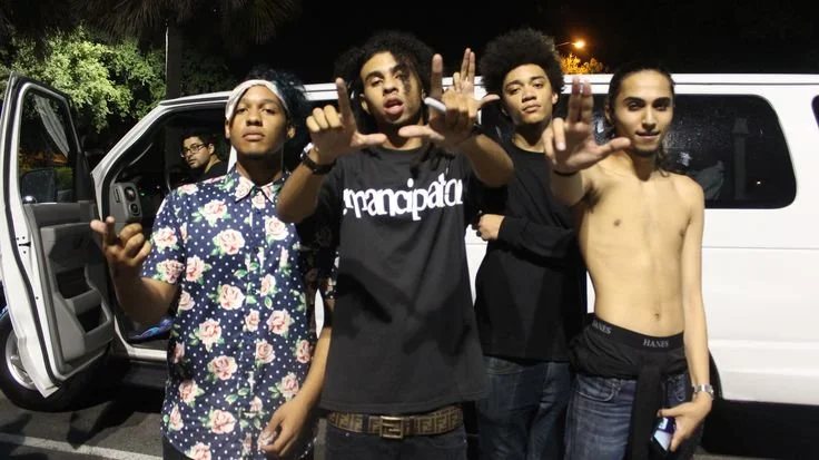 Phaze Jones & Robb Bank$.jpg