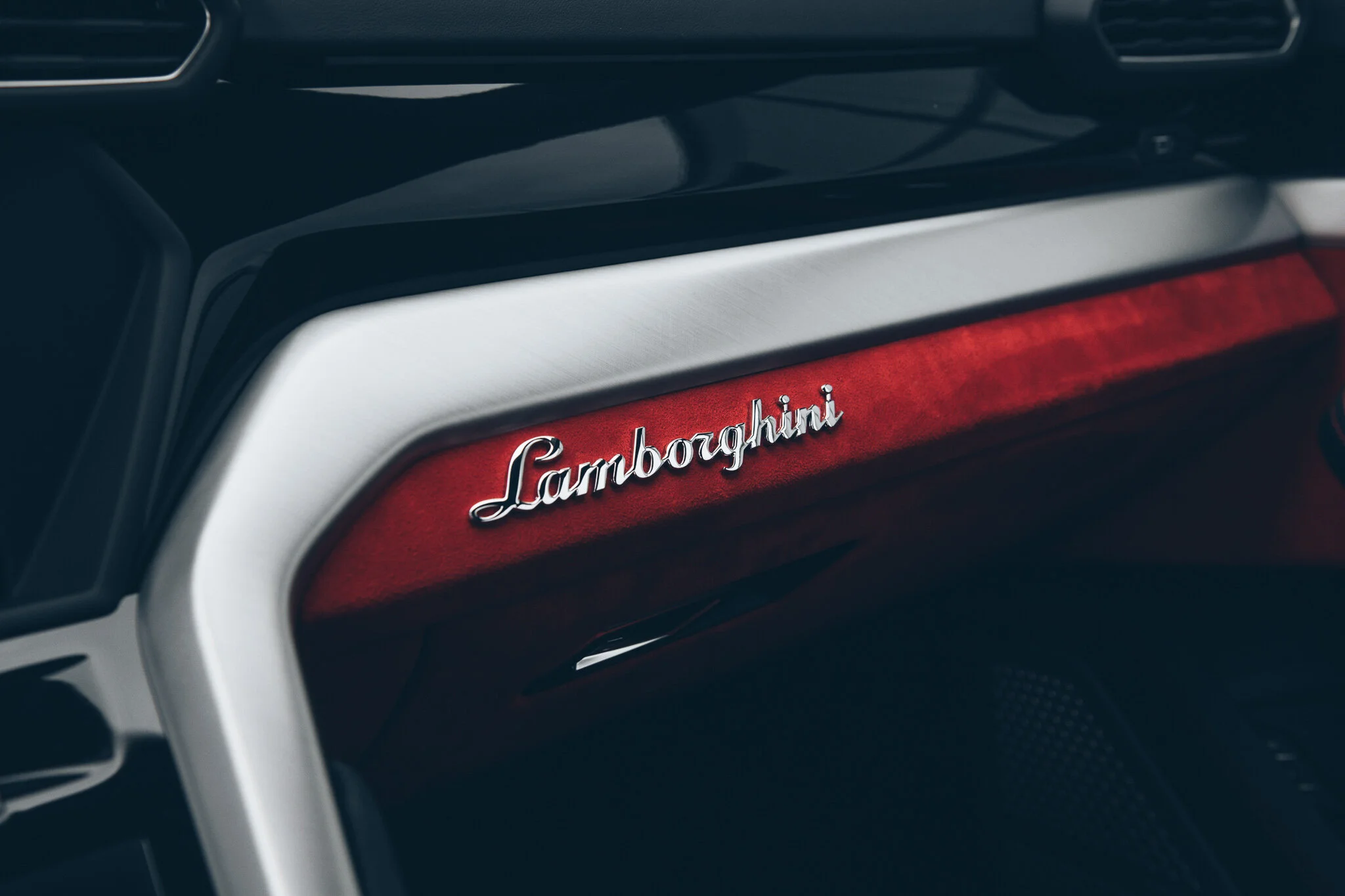 Urus Set 1 (15 of 16).jpg