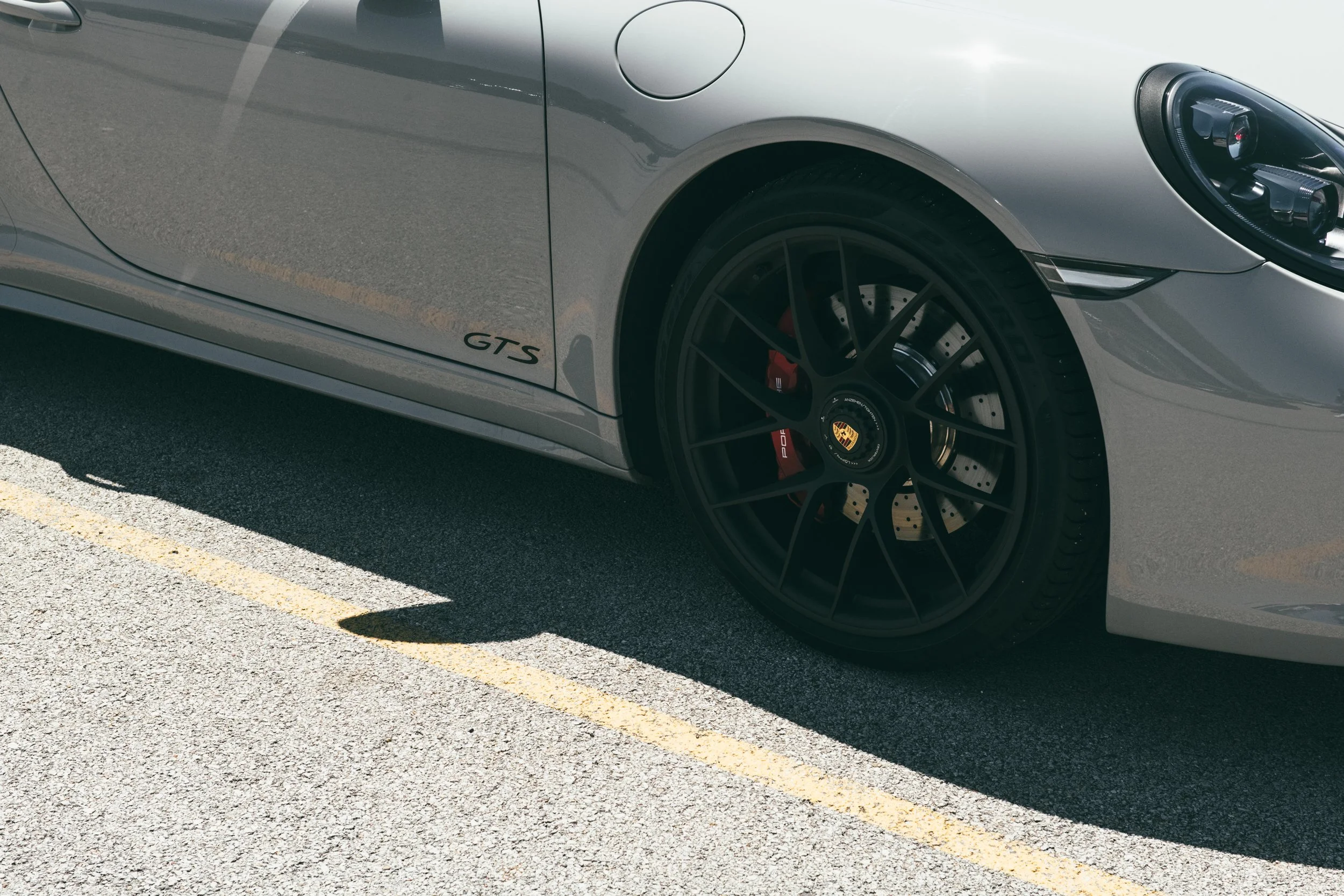 Grey_Porsche_911_Targa_GTS_at_Autobahn_Racetrack_Wheel_DSLuxury_Rental.jpg