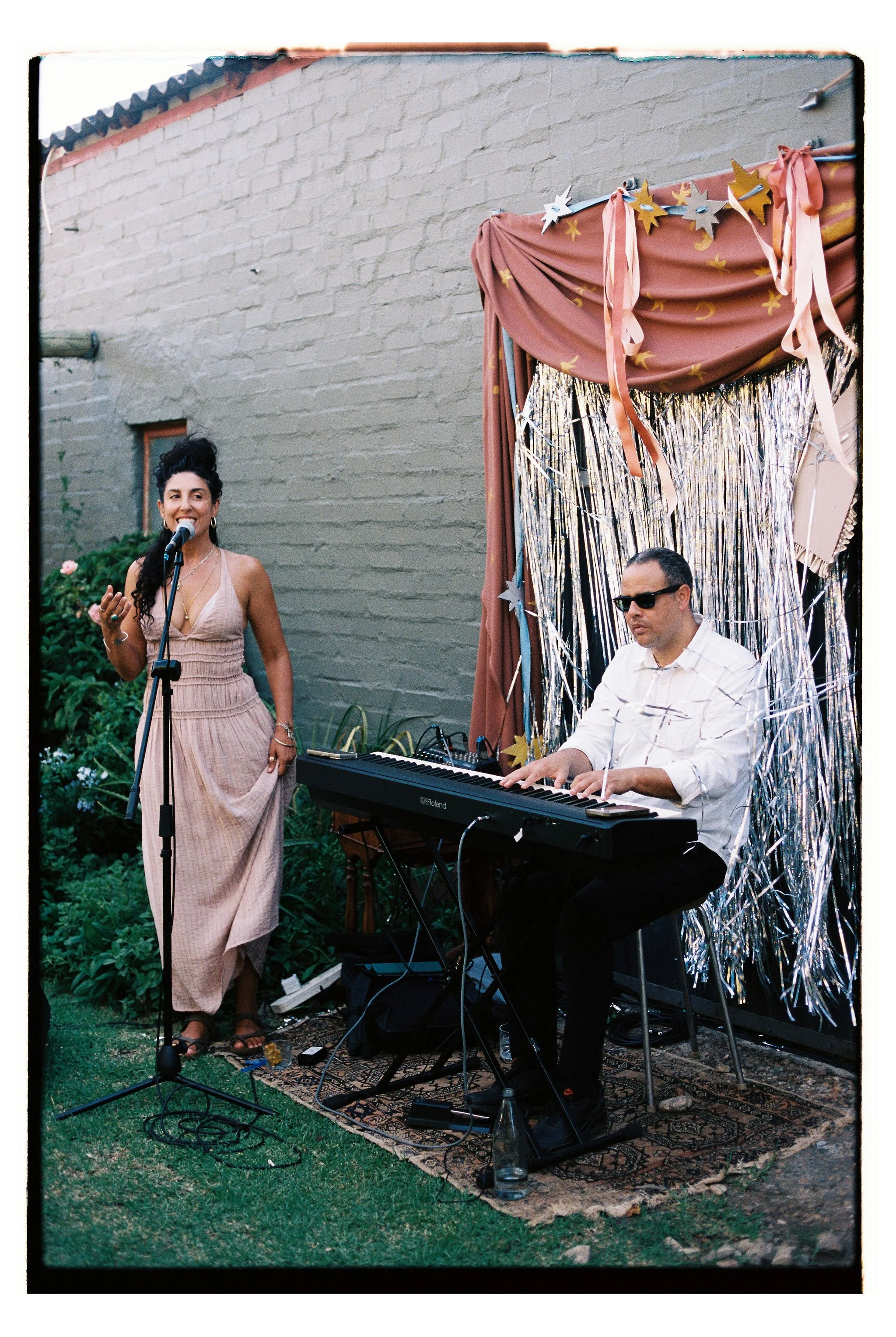 CaitlinFayPhotographyAlexis+Antoine-19.jpg